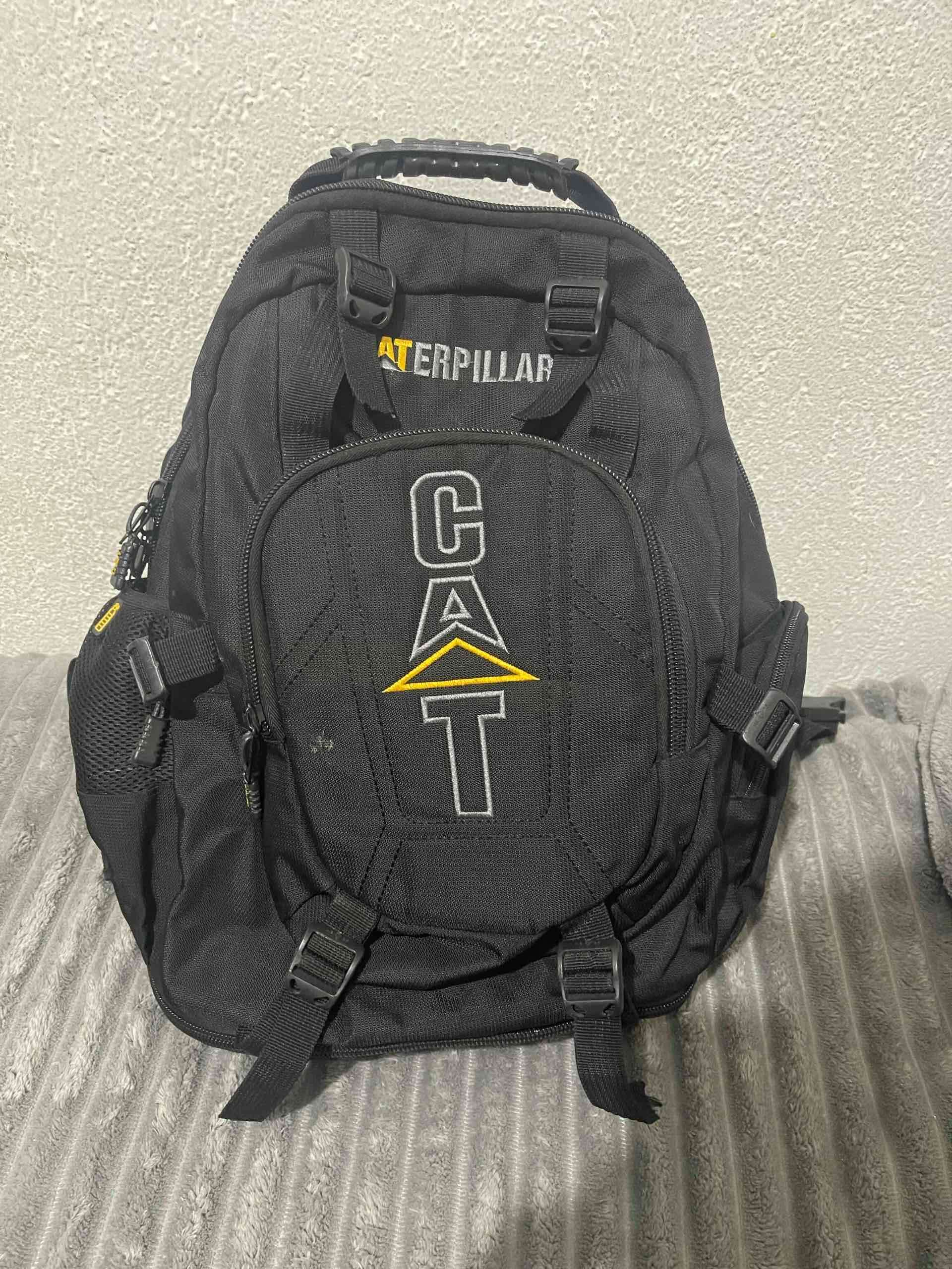 Mochila negra Caterpillar CAT - miniatura 5