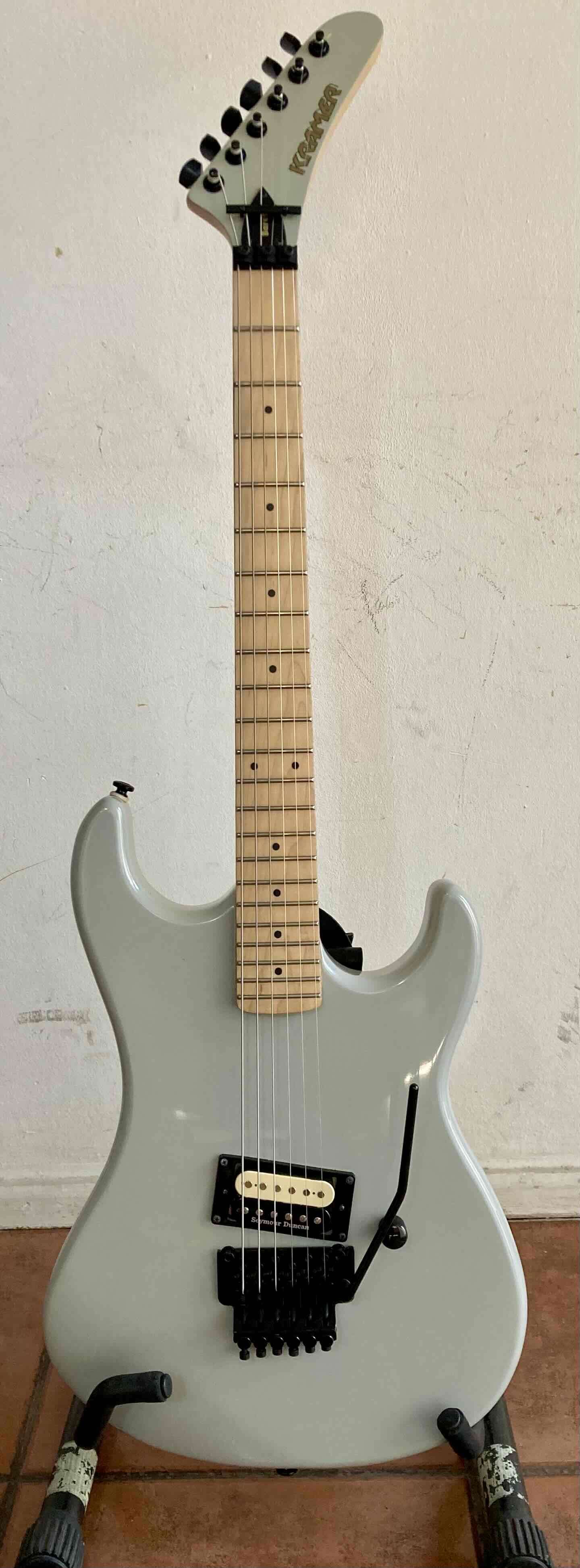 Guitarra Eléctrica Kramer Baretta Pewter Gray - miniatura 1