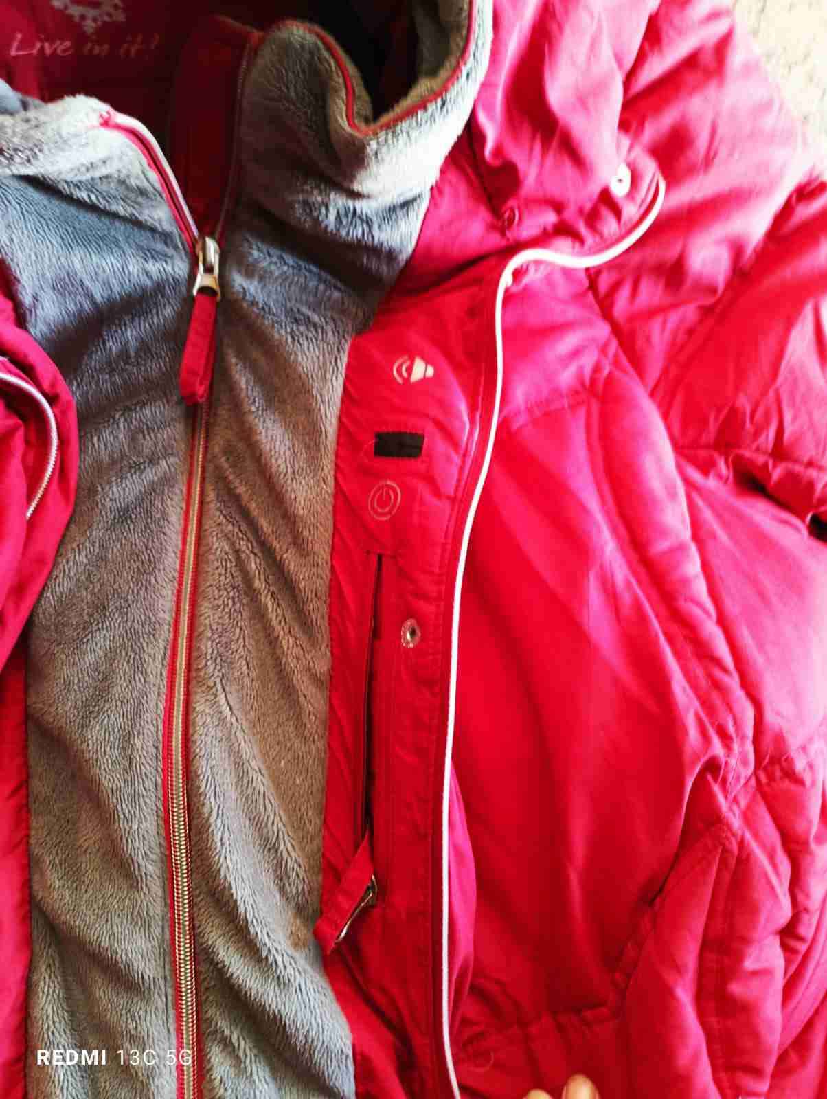 Chaqueta acolchada roja - miniatura 2