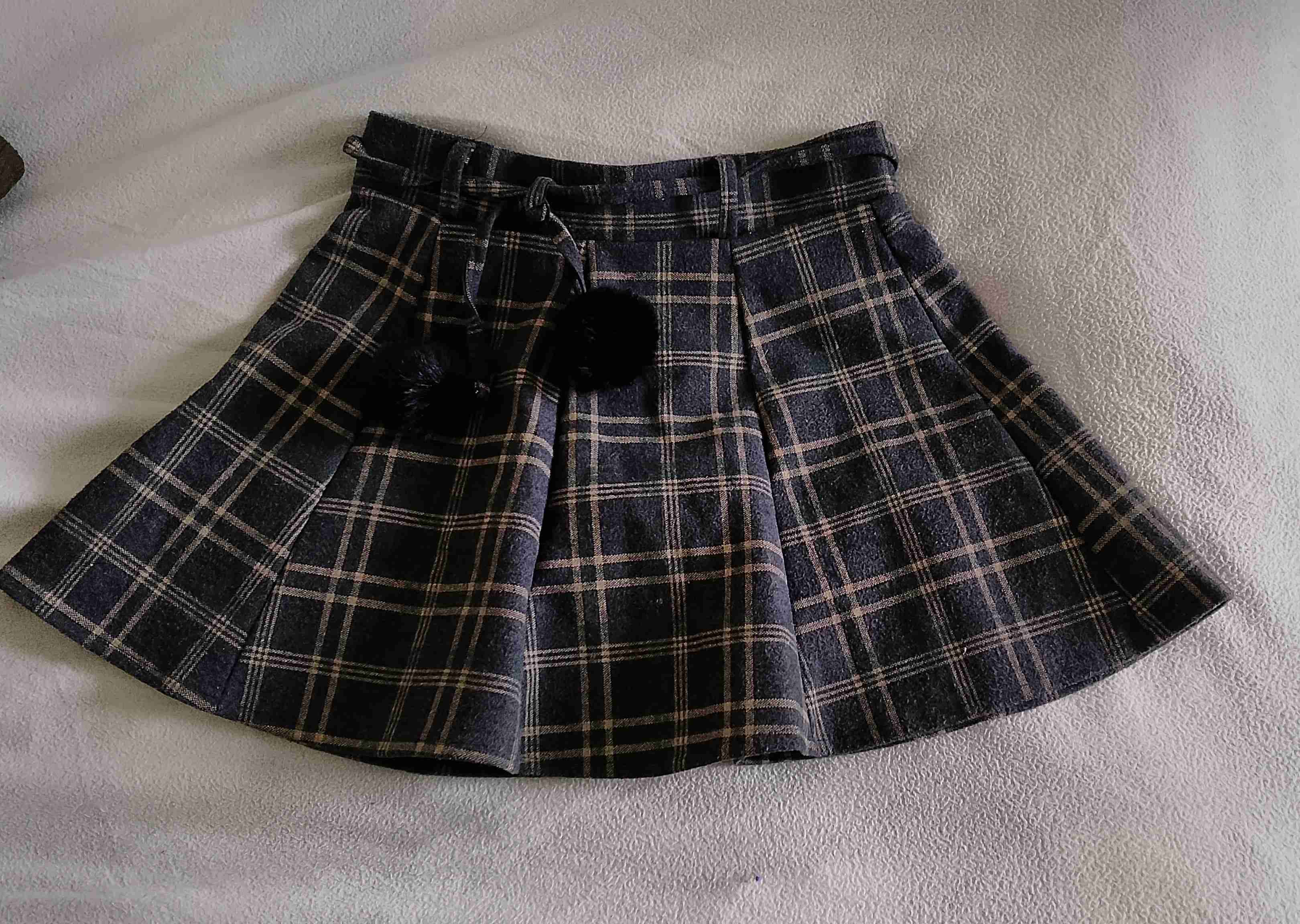 Falda corta escocesa negra - miniatura 1