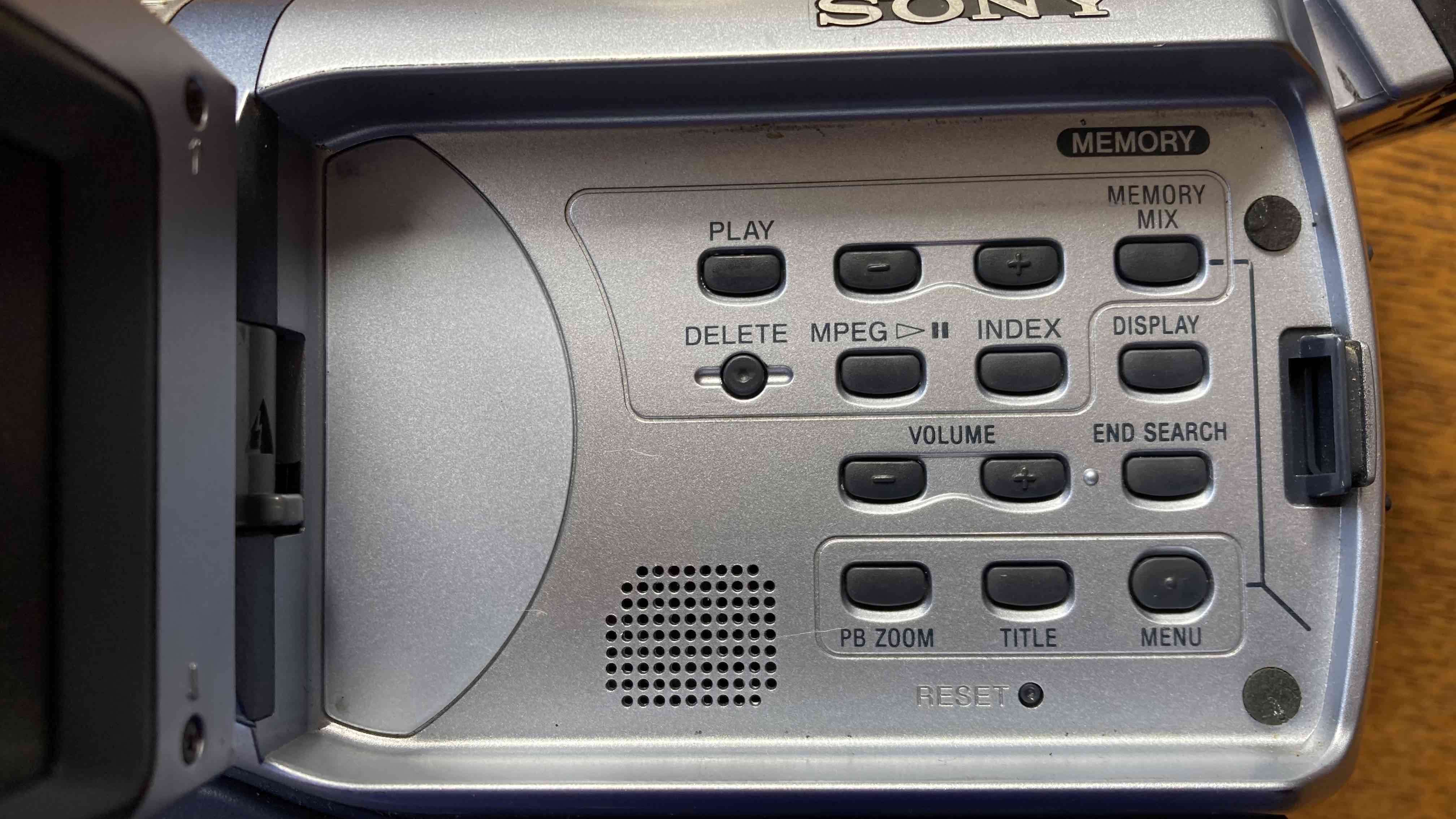 Cámara Sony Digital8 TRV 340 completa - miniatura 5