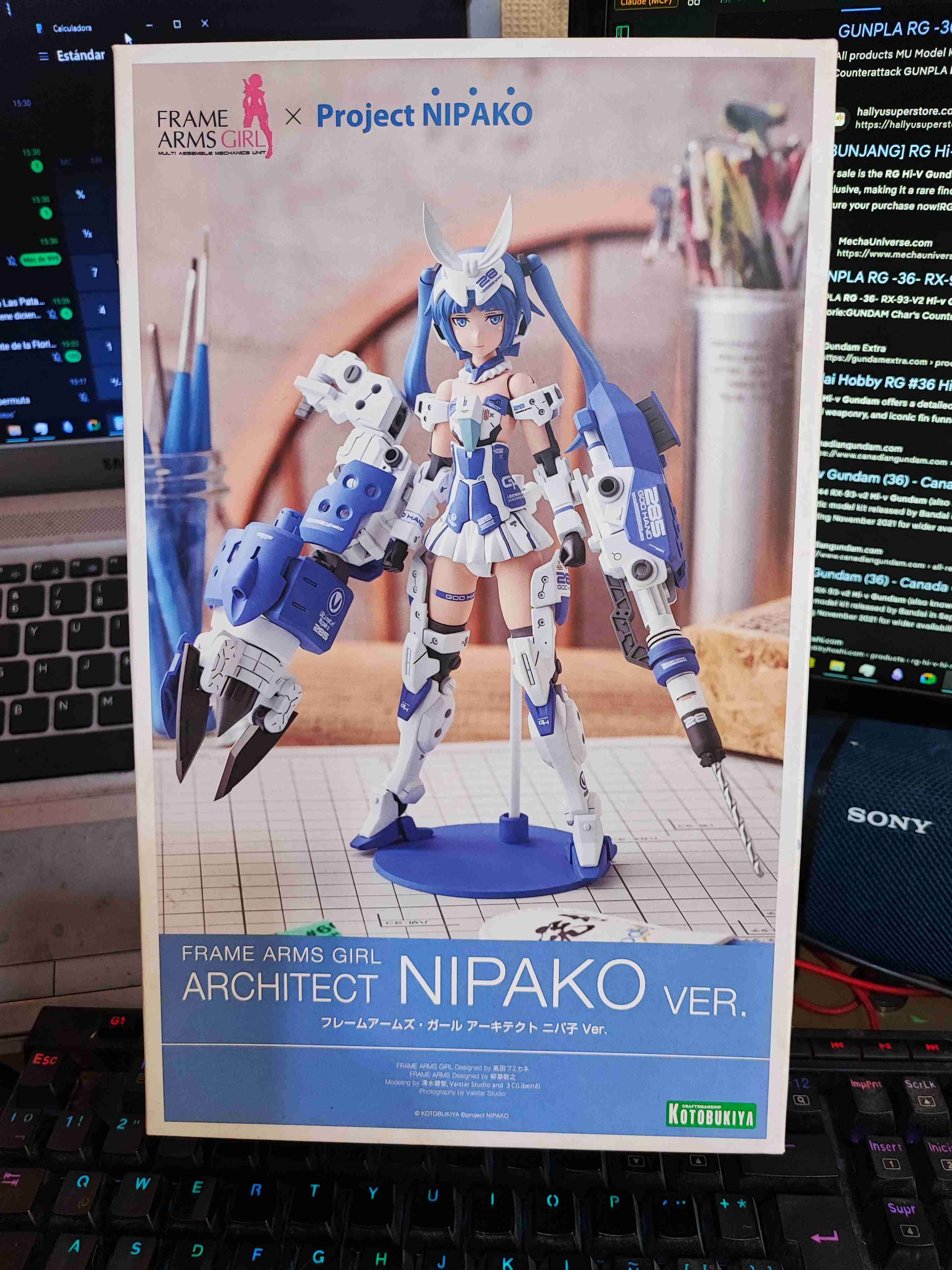 Figura Kotobukiya Nipako Edición Especial - miniatura 1