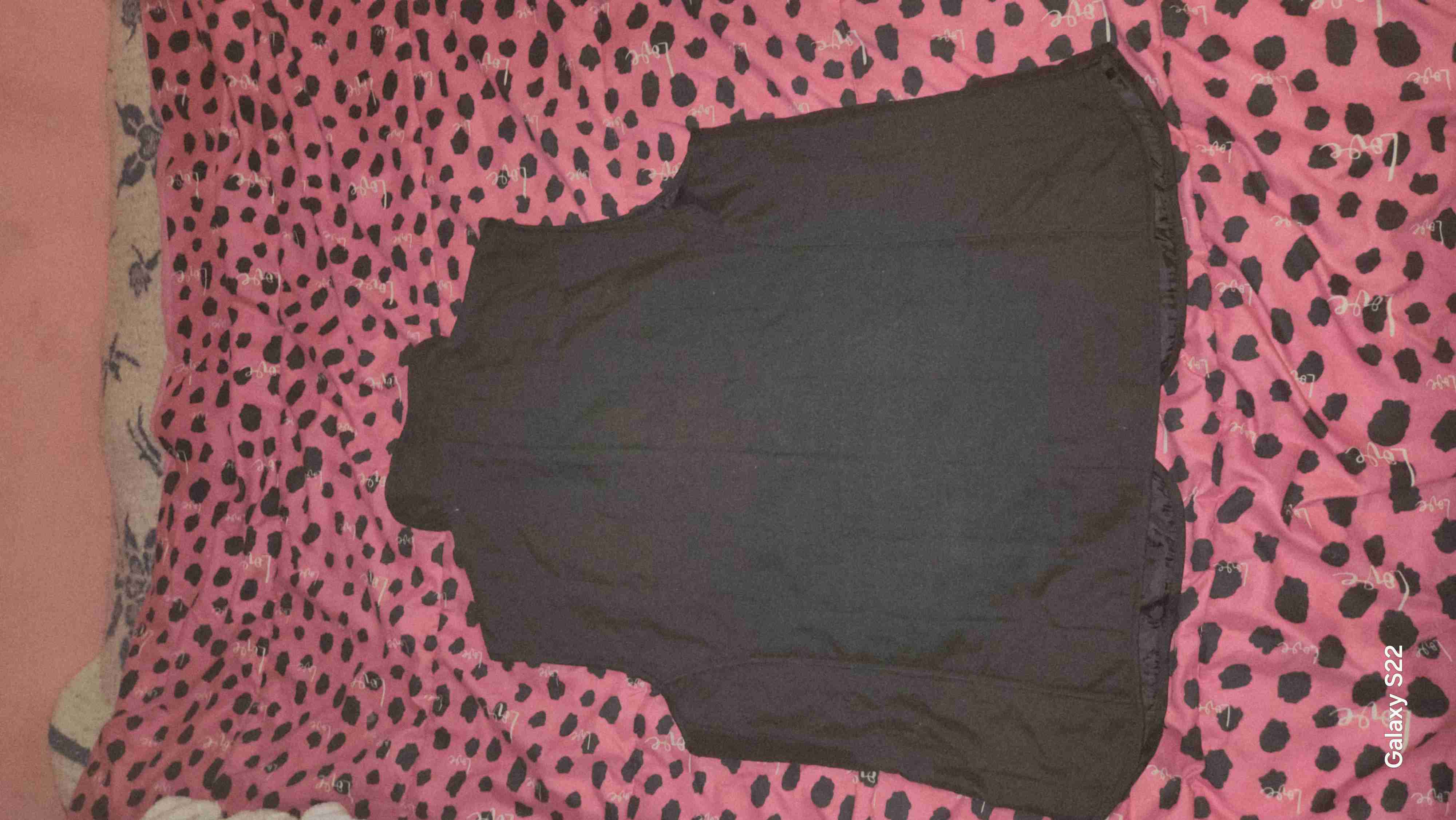 Chaleco negro sin mangas - miniatura 2