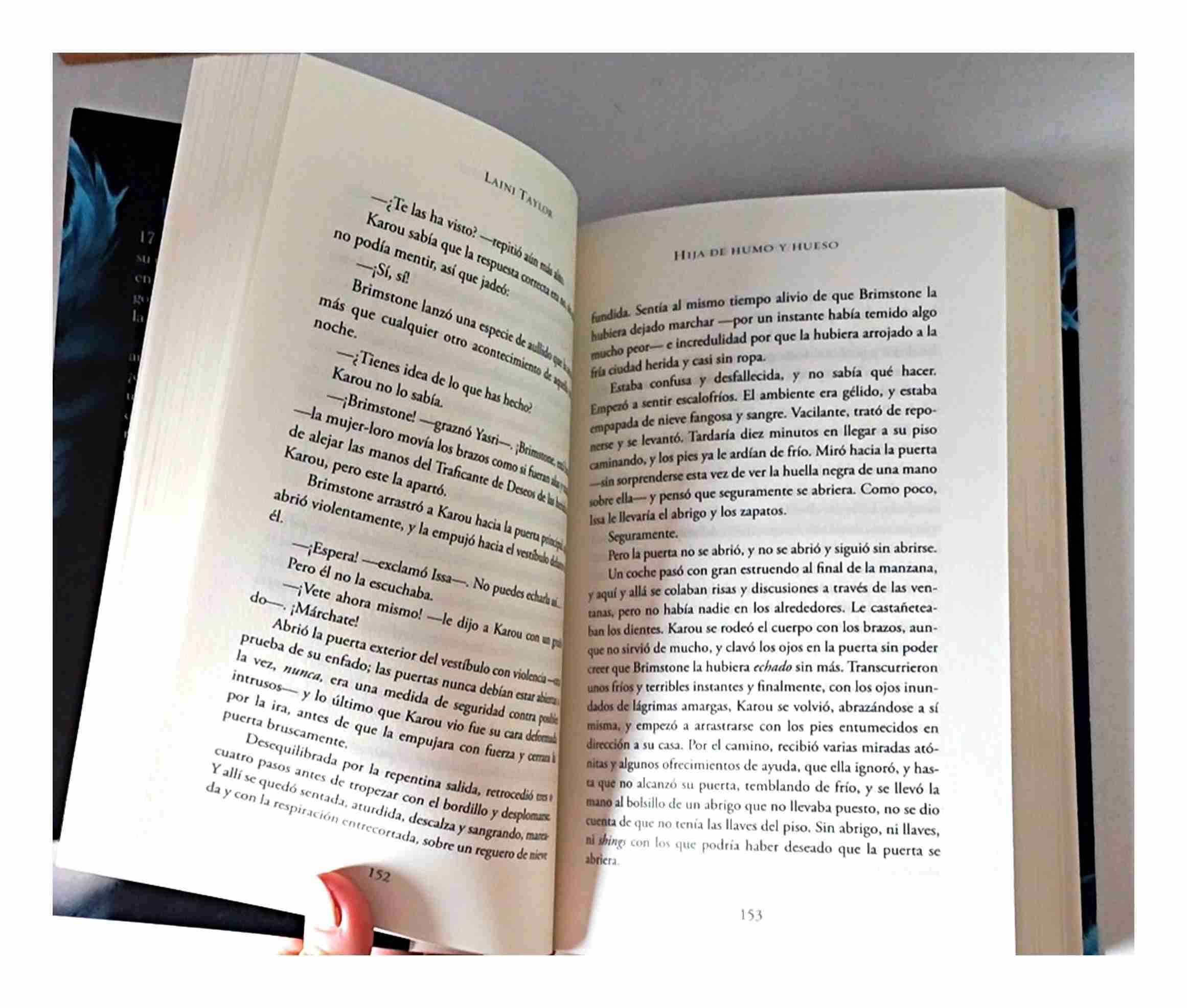 Libro Hija de Humo y Hueso - miniatura 4