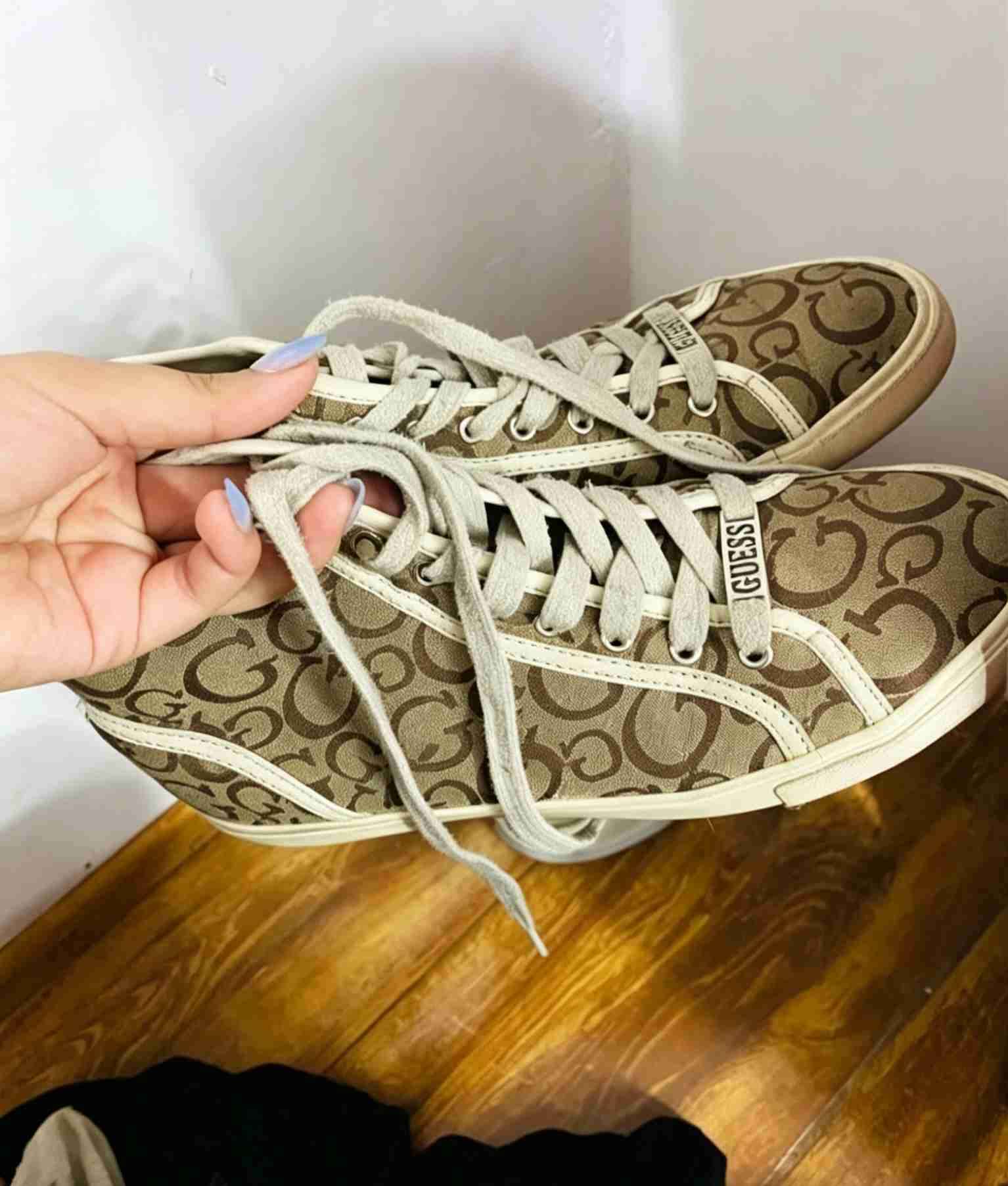 Zapatillas guess 37 - miniatura 2