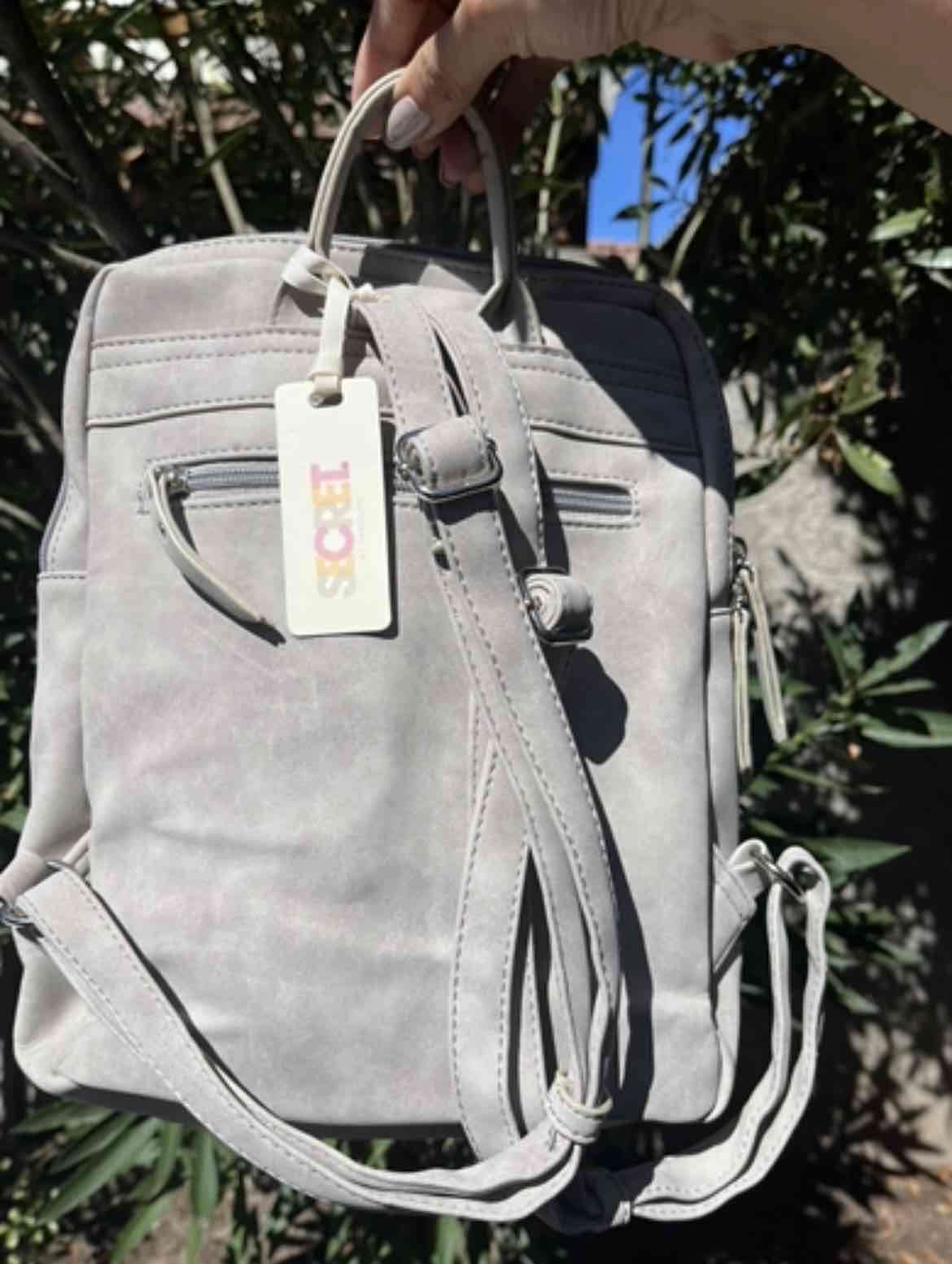 Mochila Secret gris y rosa - miniatura 2