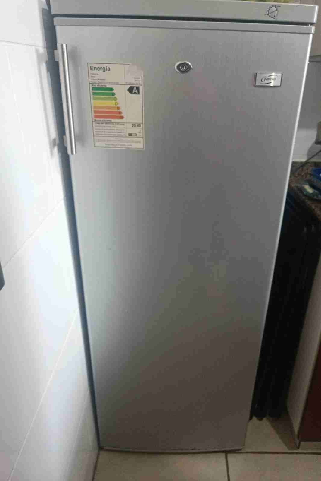 Congelador vertical gris Fensa 6 gabetas - miniatura 1