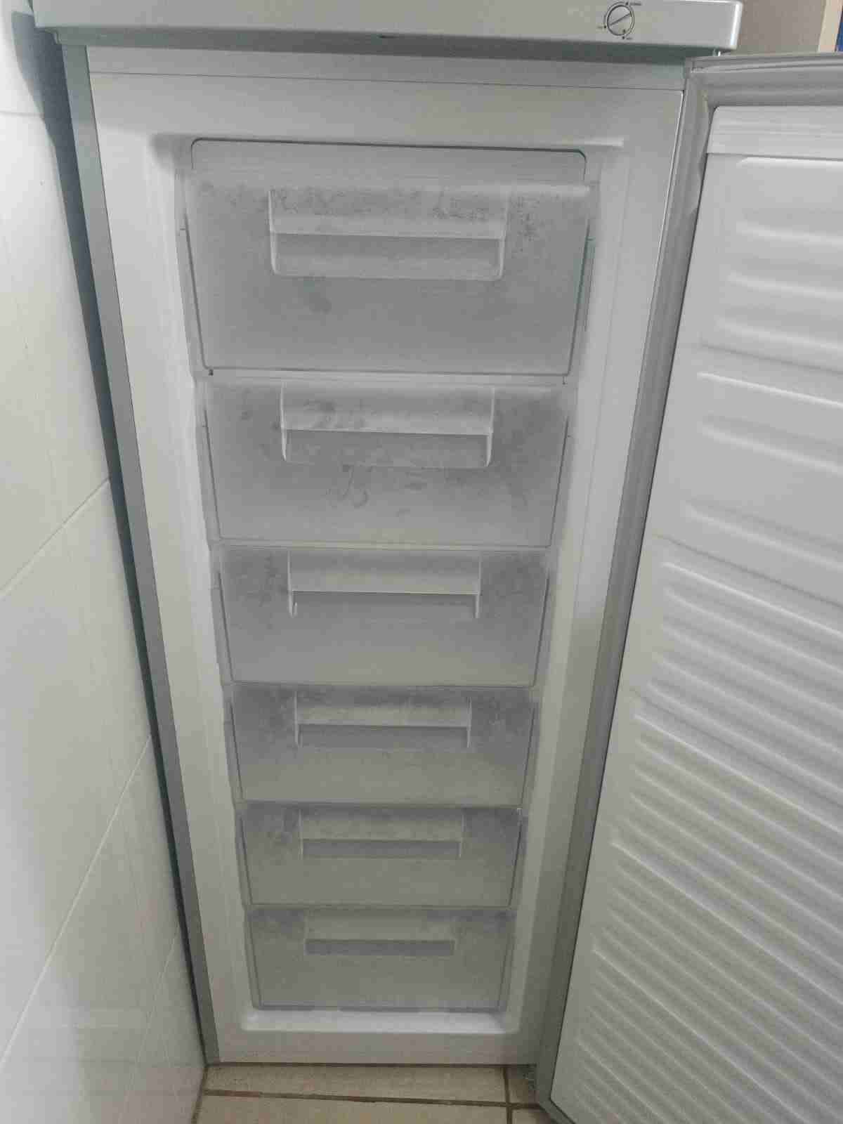Congelador vertical gris Fensa 6 gabetas - miniatura 3