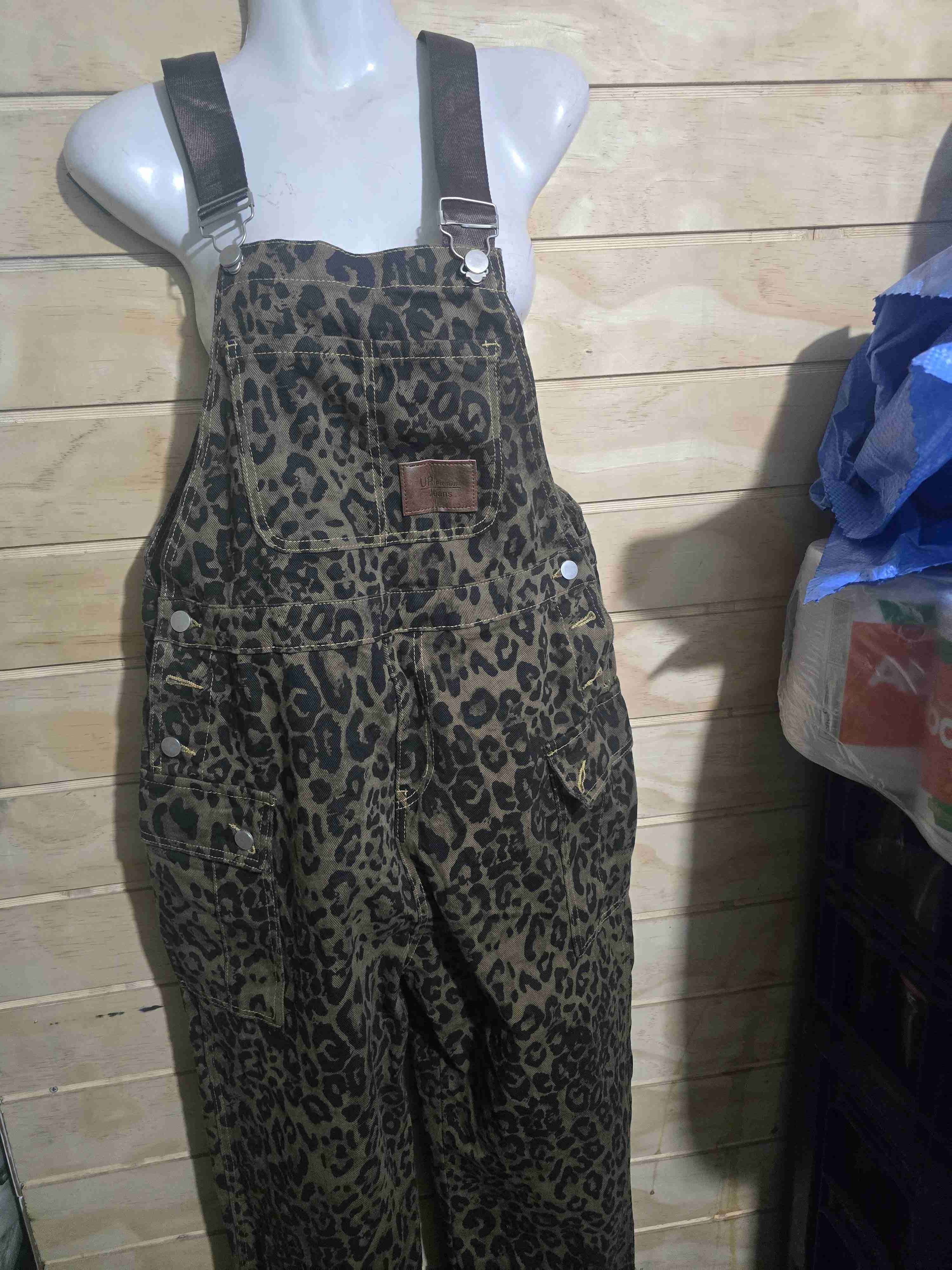 Jardinera de mezclilla azul - miniatura 3