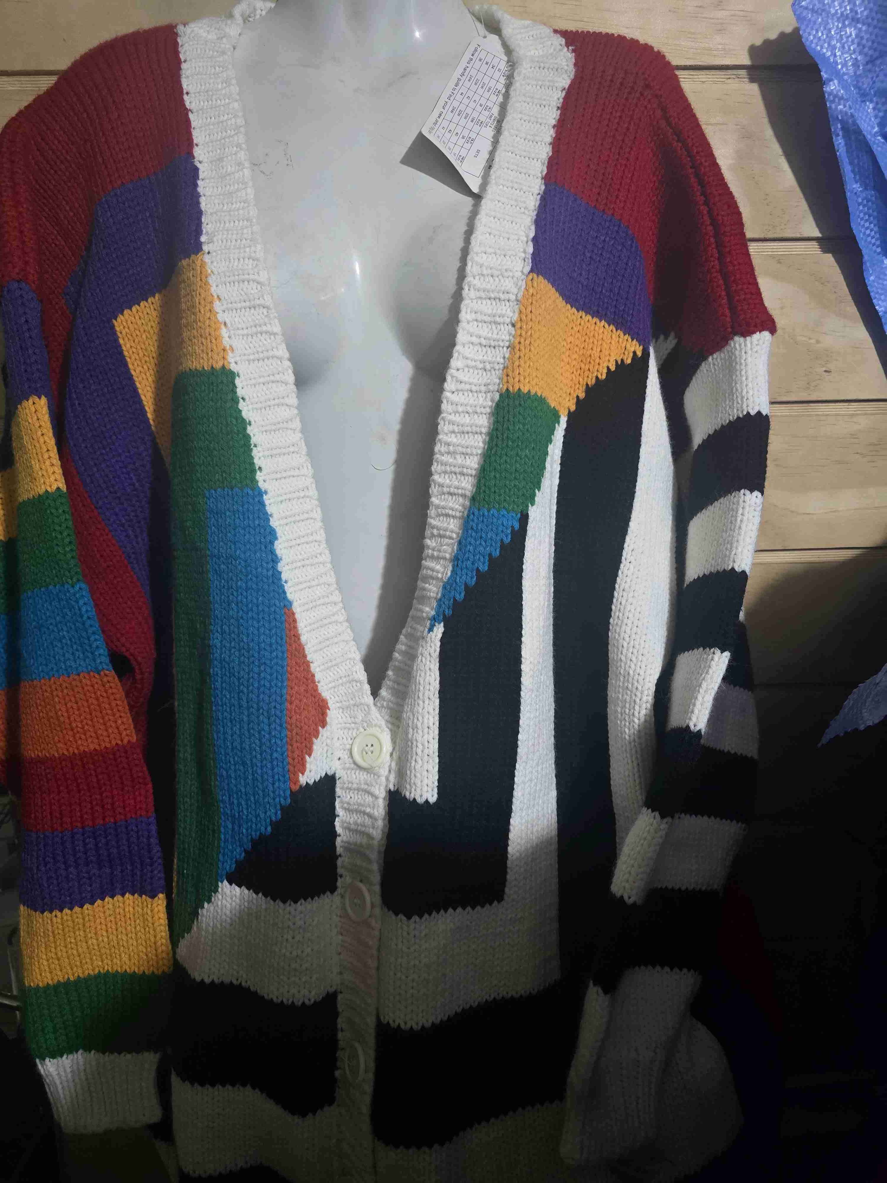 Cardigan de colores brillantes - miniatura 3