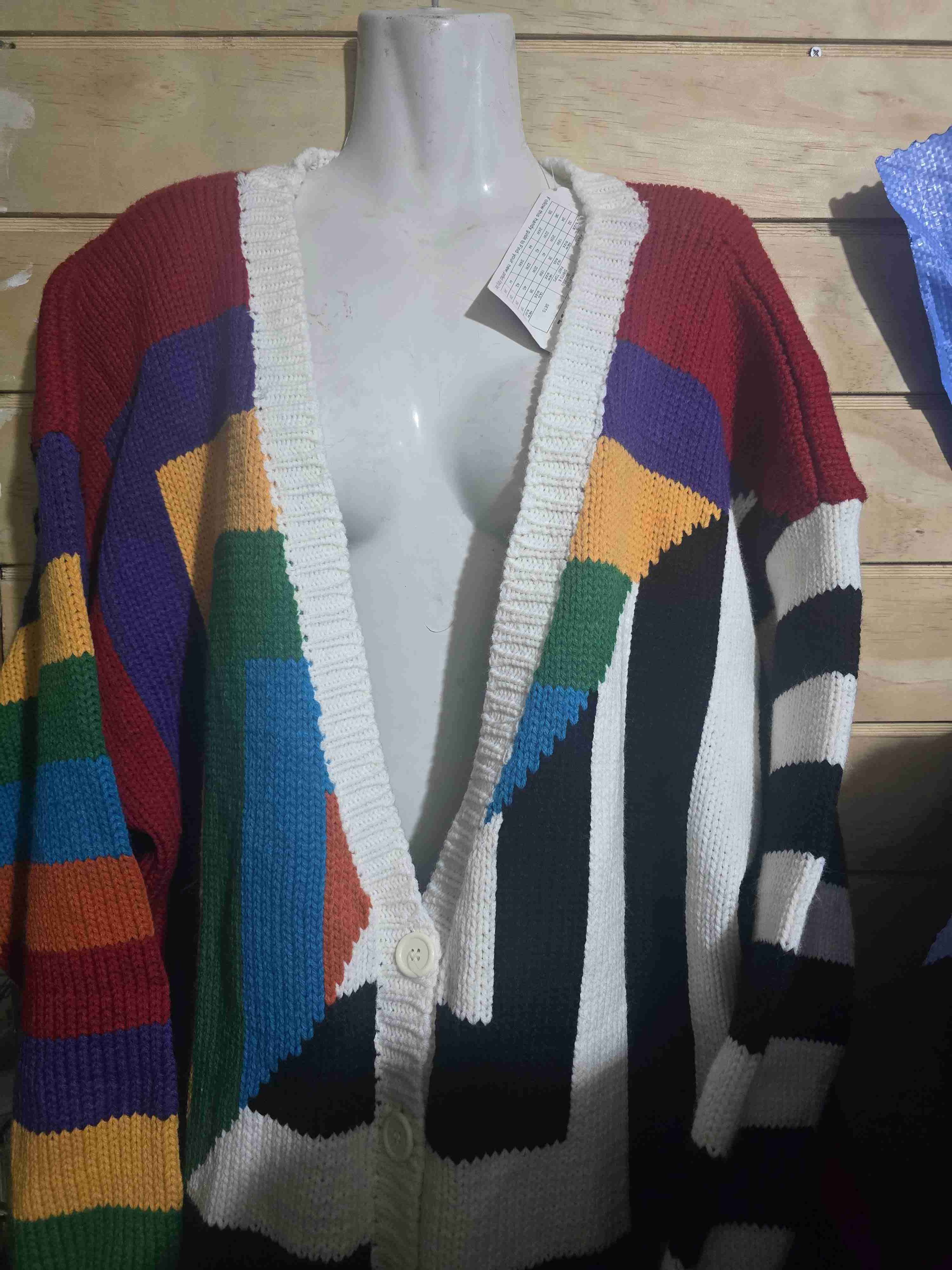 Cardigan de colores brillantes - miniatura 4