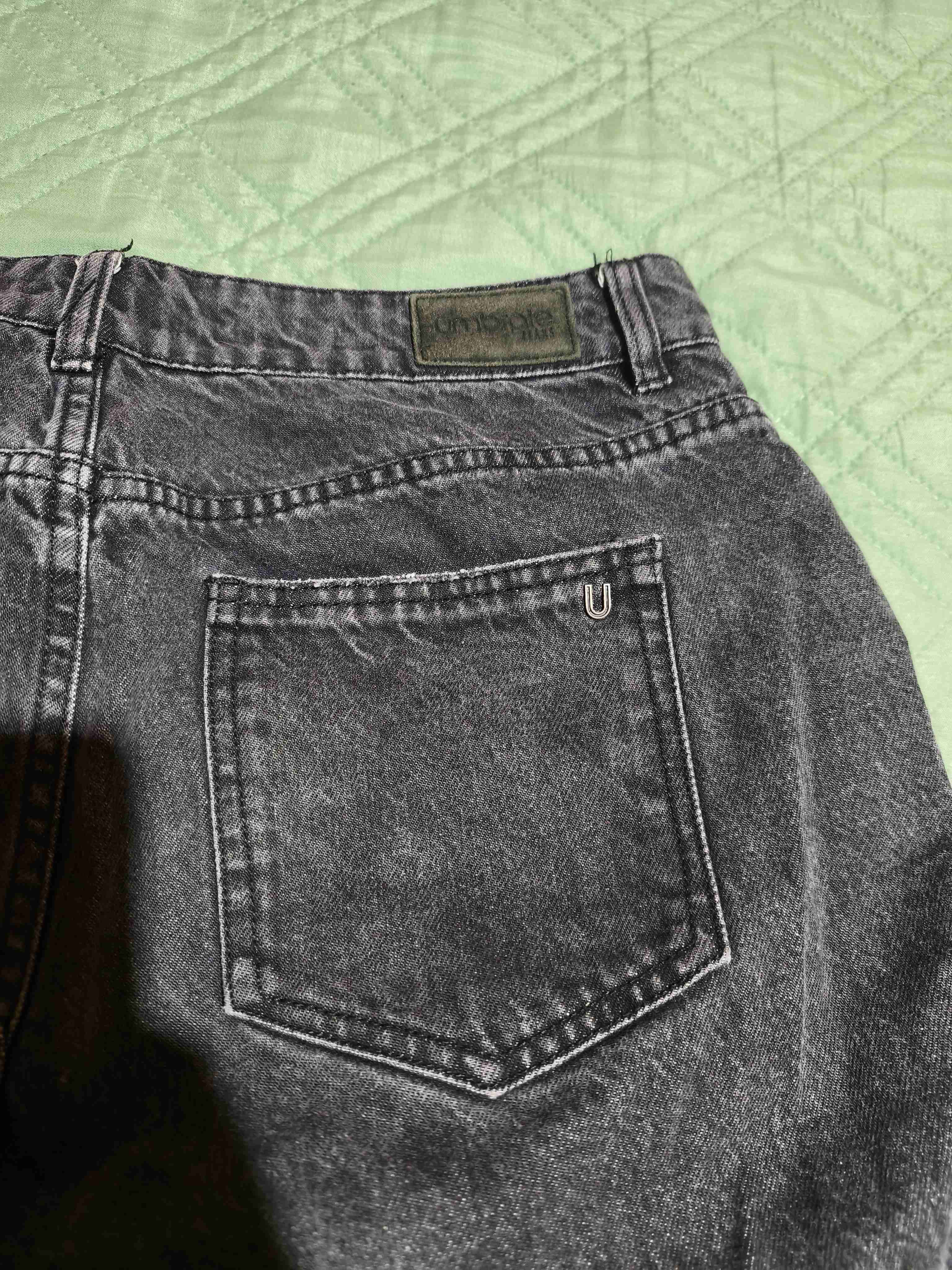 Pantalones de mezclilla negros - miniatura 3