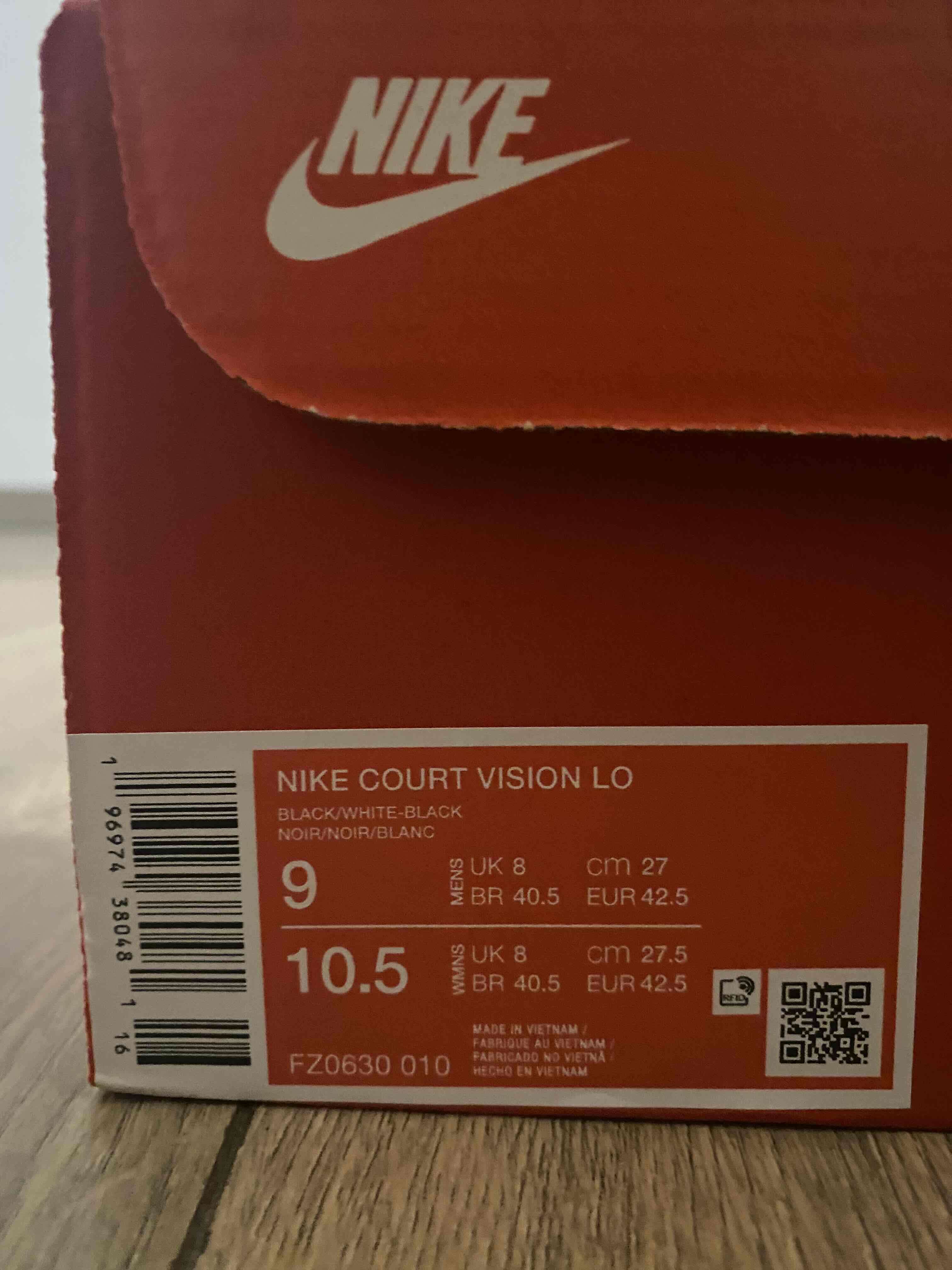 Zapatillas negras con logo Nike - miniatura 4