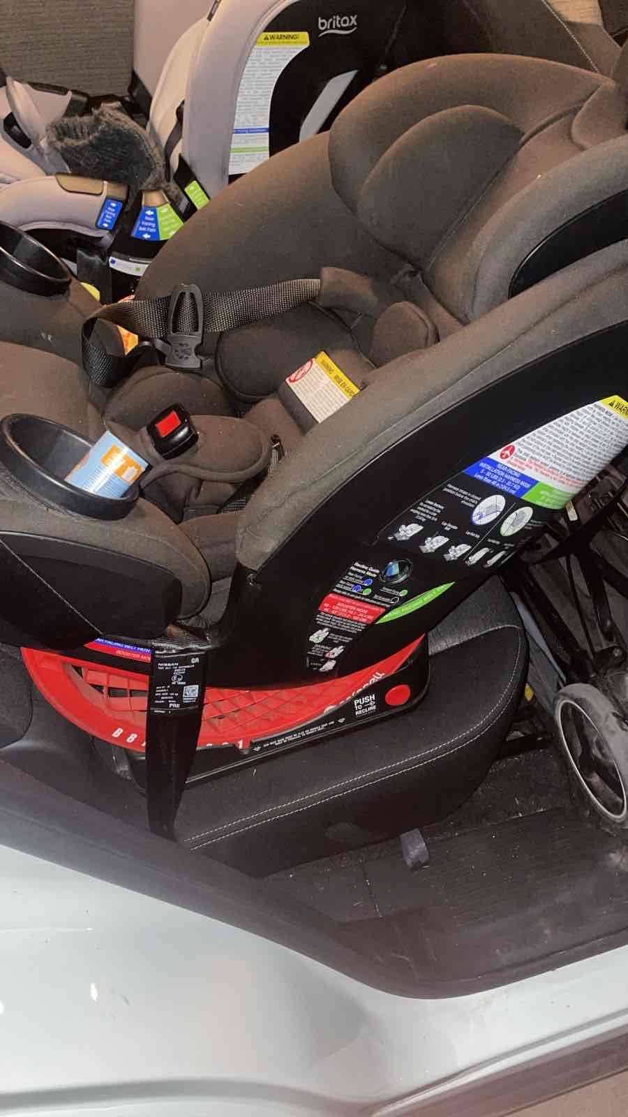 Silla de auto Britax negra - miniatura 3