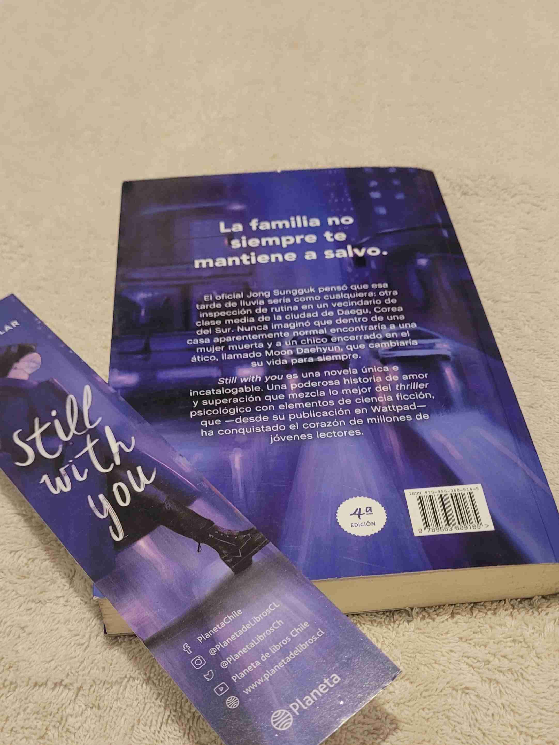 Libro 'Still With You' con marcapáginas - miniatura 2