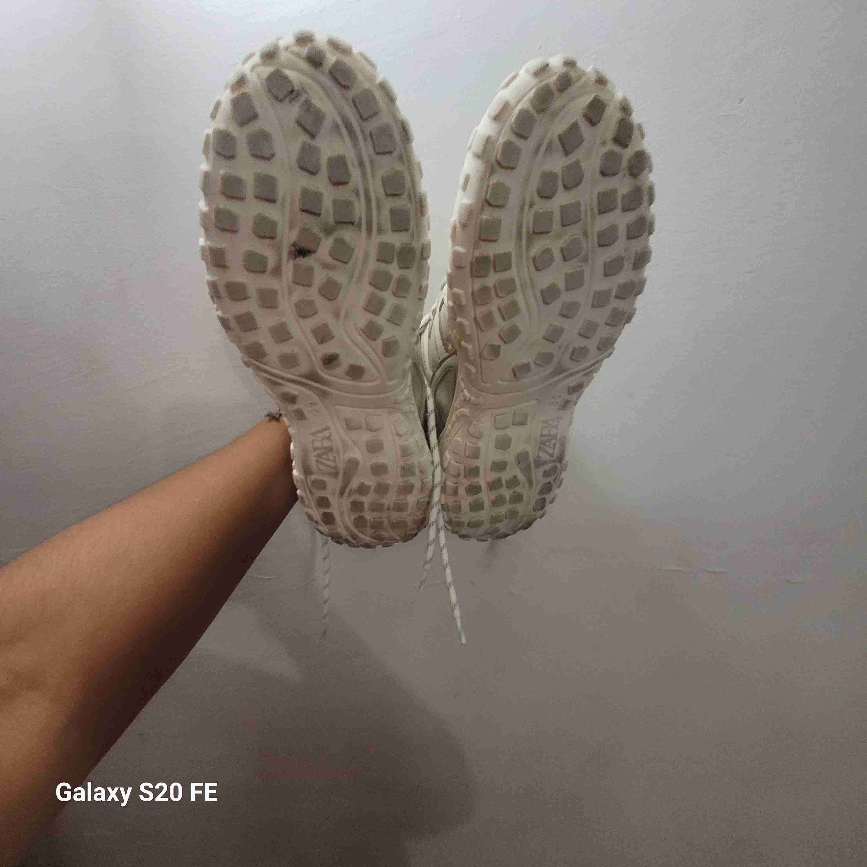 Zapatillas deportivas blancas - miniatura 4