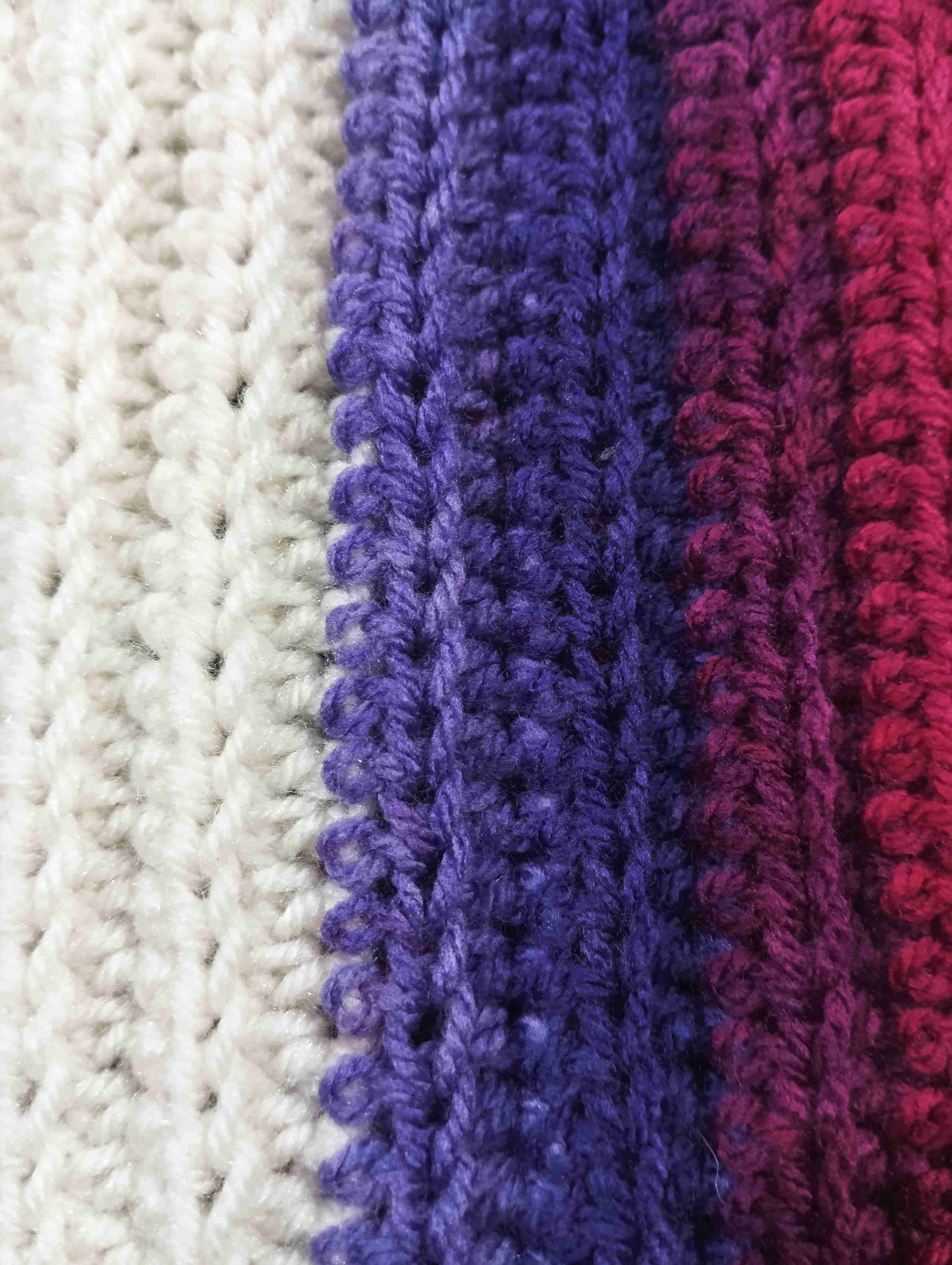 Bufanda tejida a rayas - miniatura 4