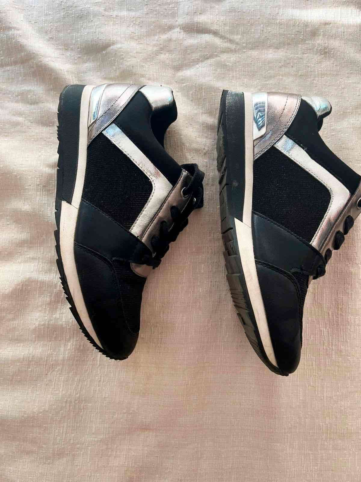Zapatillas Mujer Talla 38 - Negro con Plateado - miniatura 2