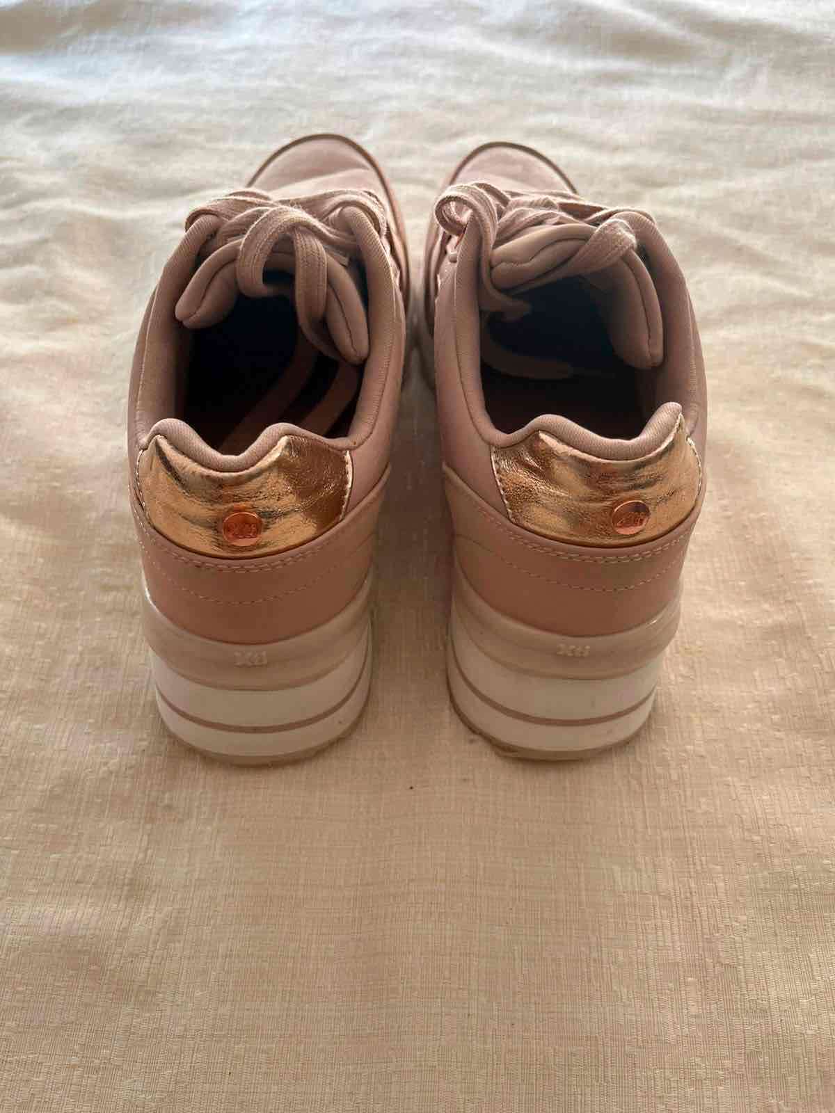 Zapatillas Mujer Talla 38 Rosadas -Buen Estado - miniatura 4