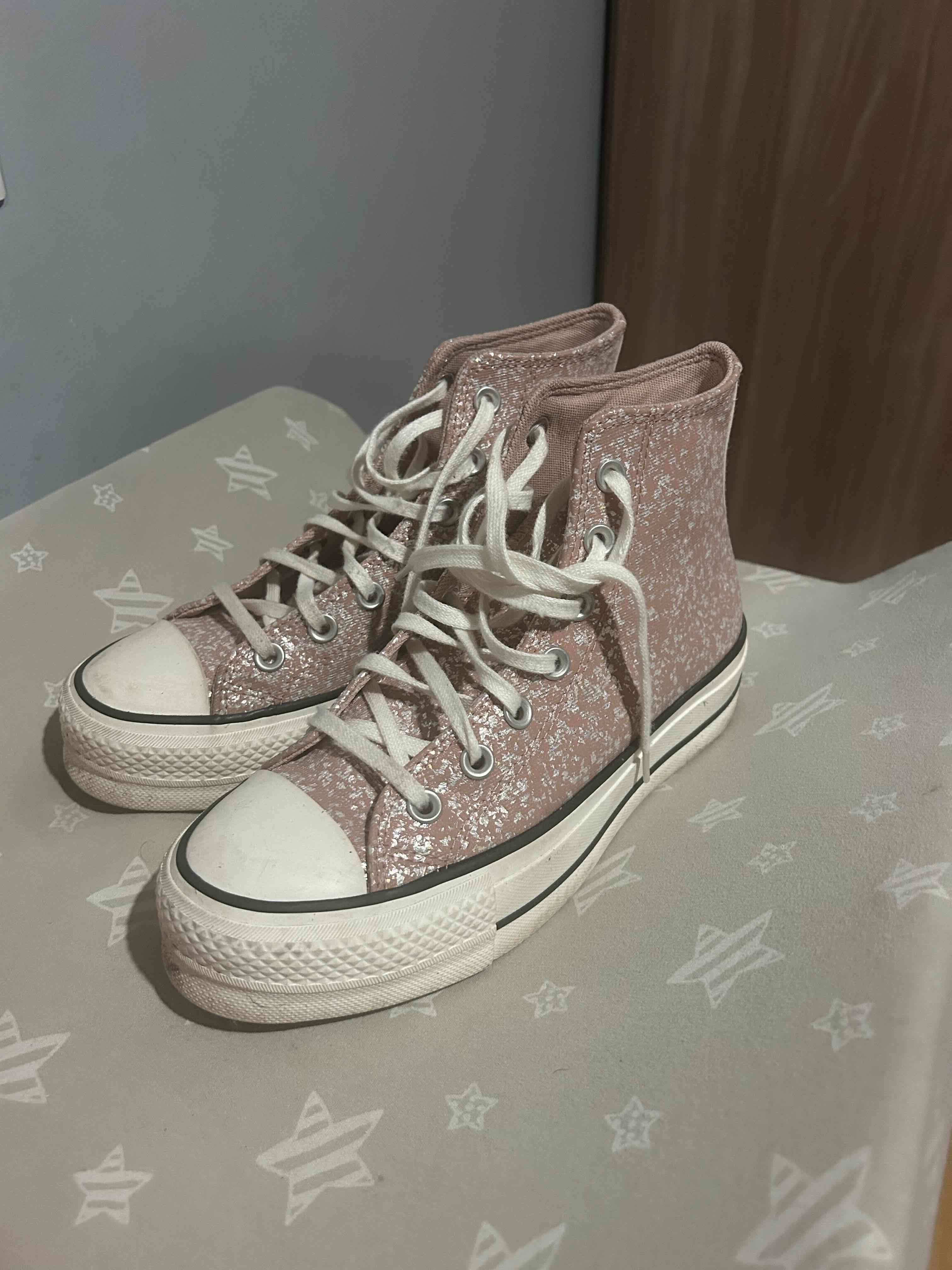 Zapatillas Converse rosadas brillantes - miniatura 4