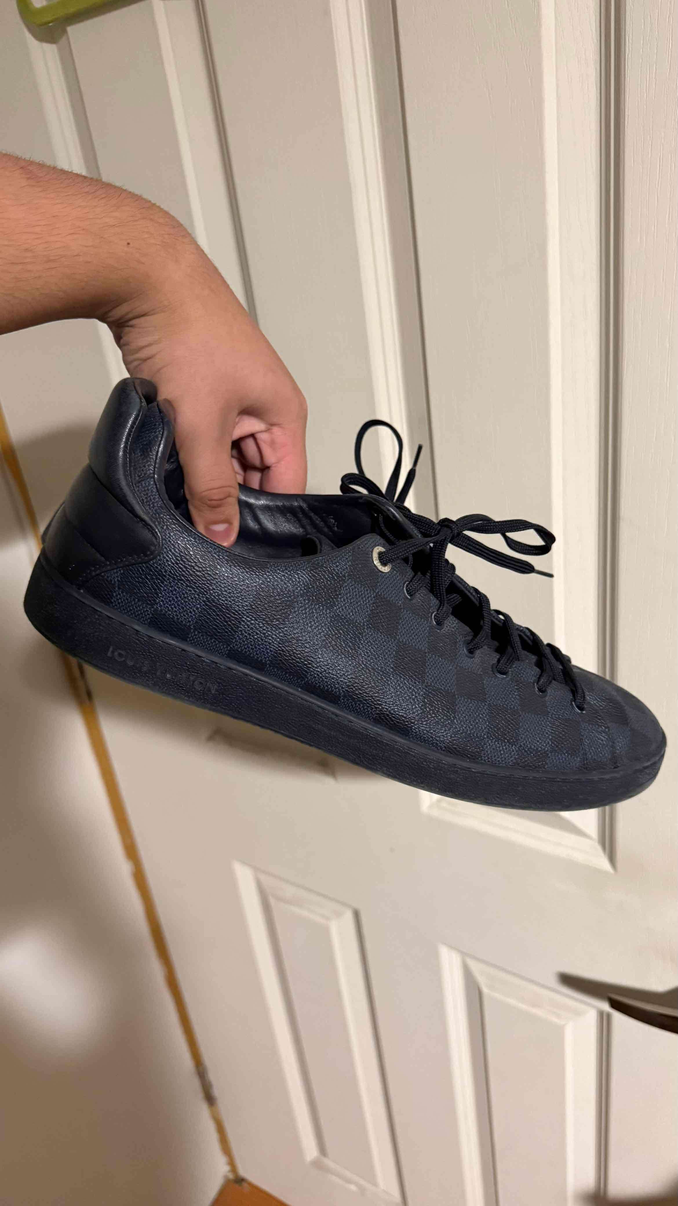 Zapatillas negras LV - miniatura 1