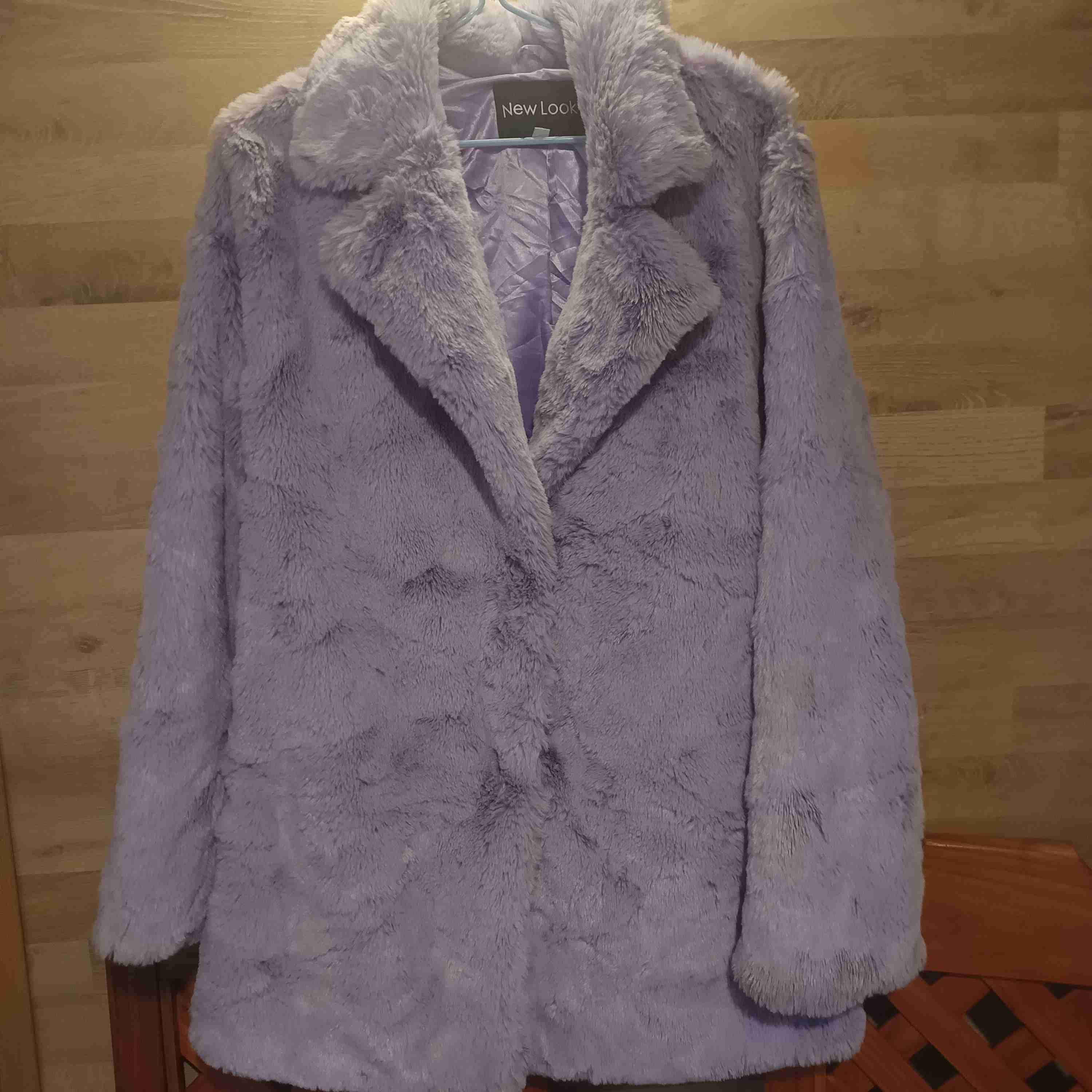 Abrigo peludo lila - miniatura 1