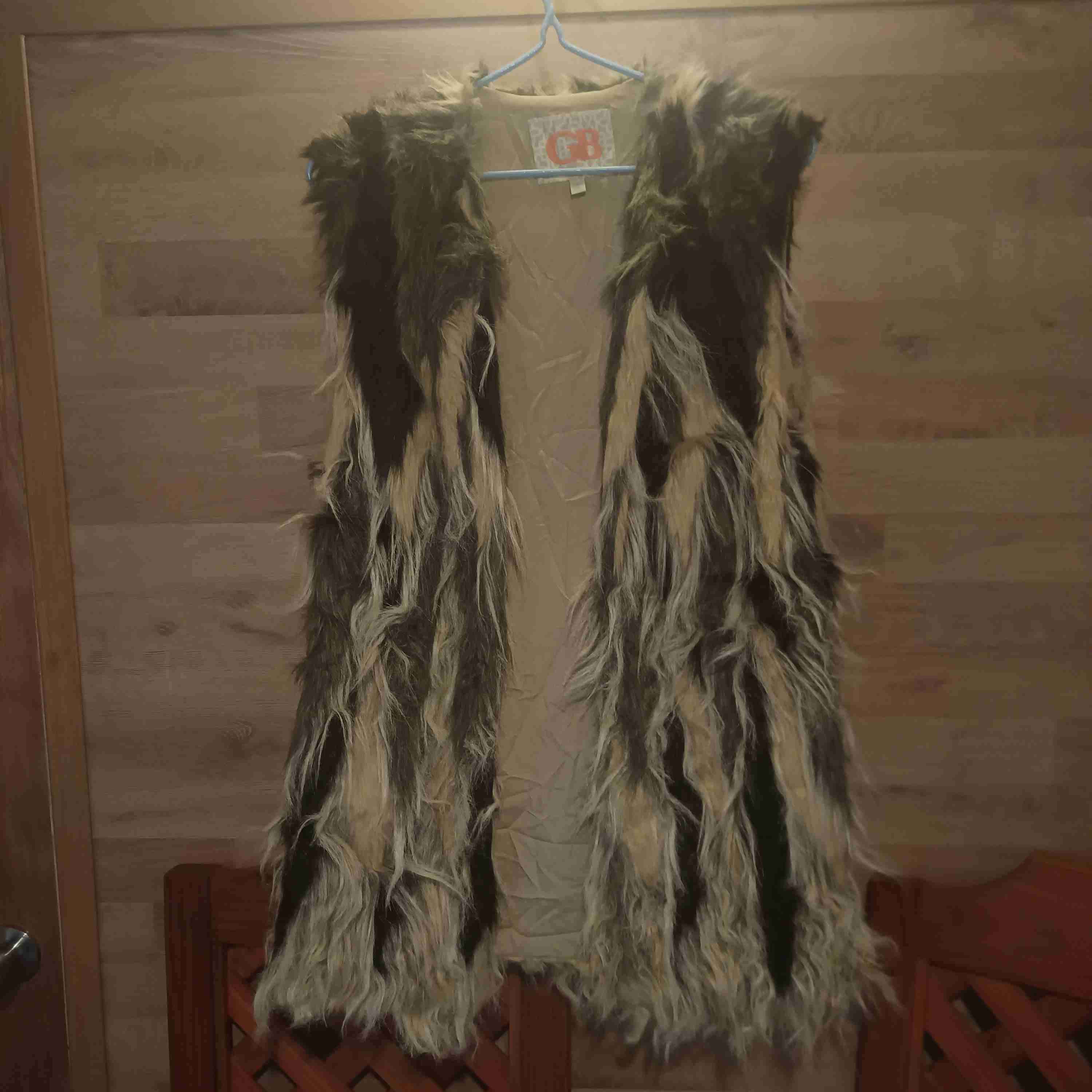 Chaleco de piel sintética largo - miniatura 1