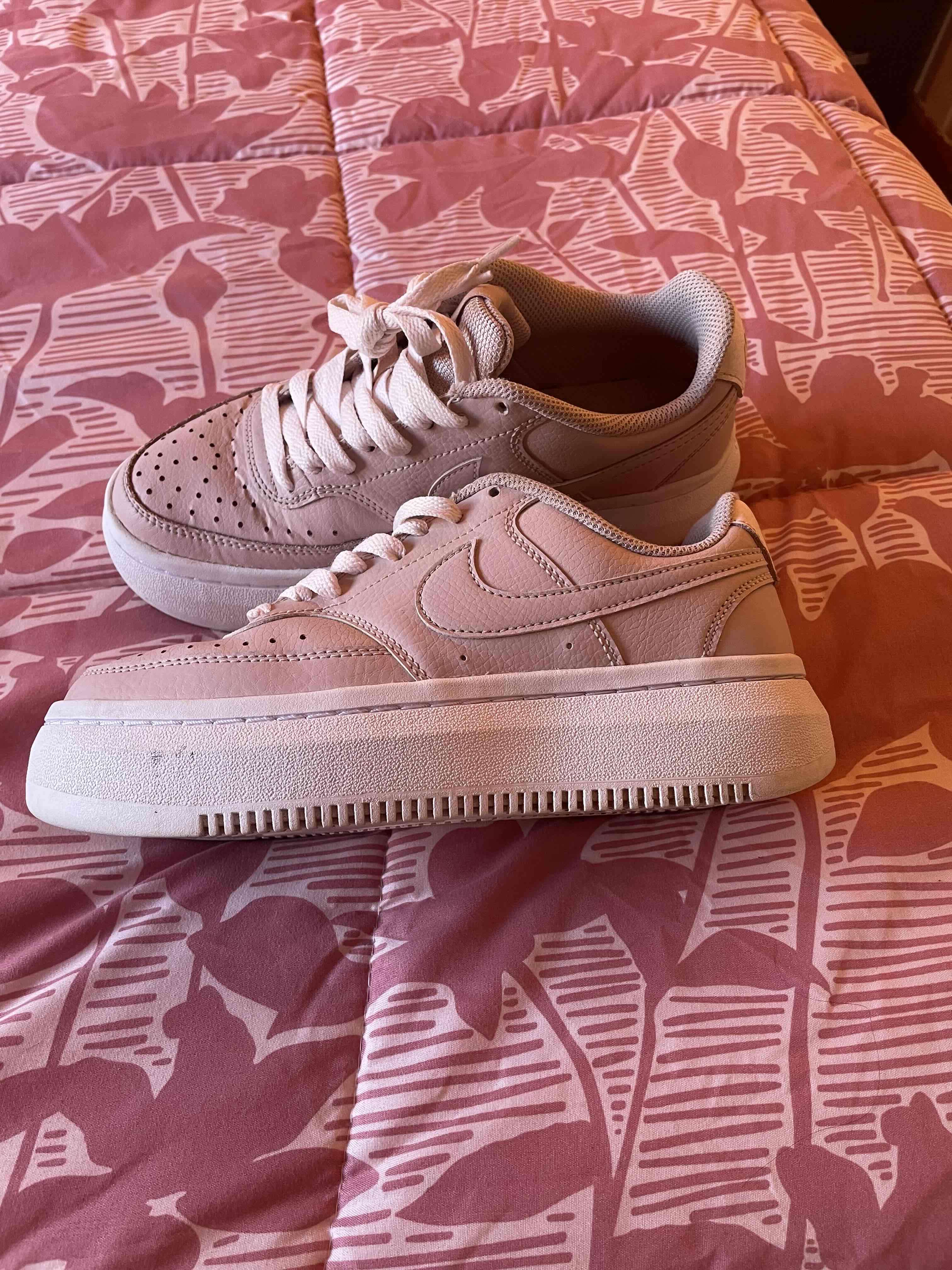 Zapatillas nike rosadas - miniatura 3