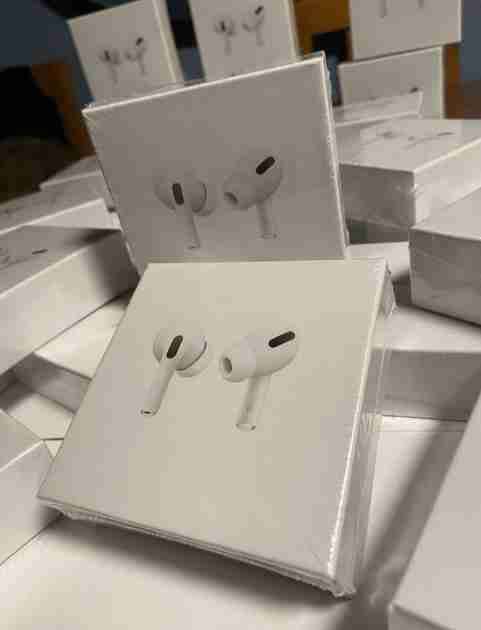 Auriculares inalámbricos nuevos - miniatura 3