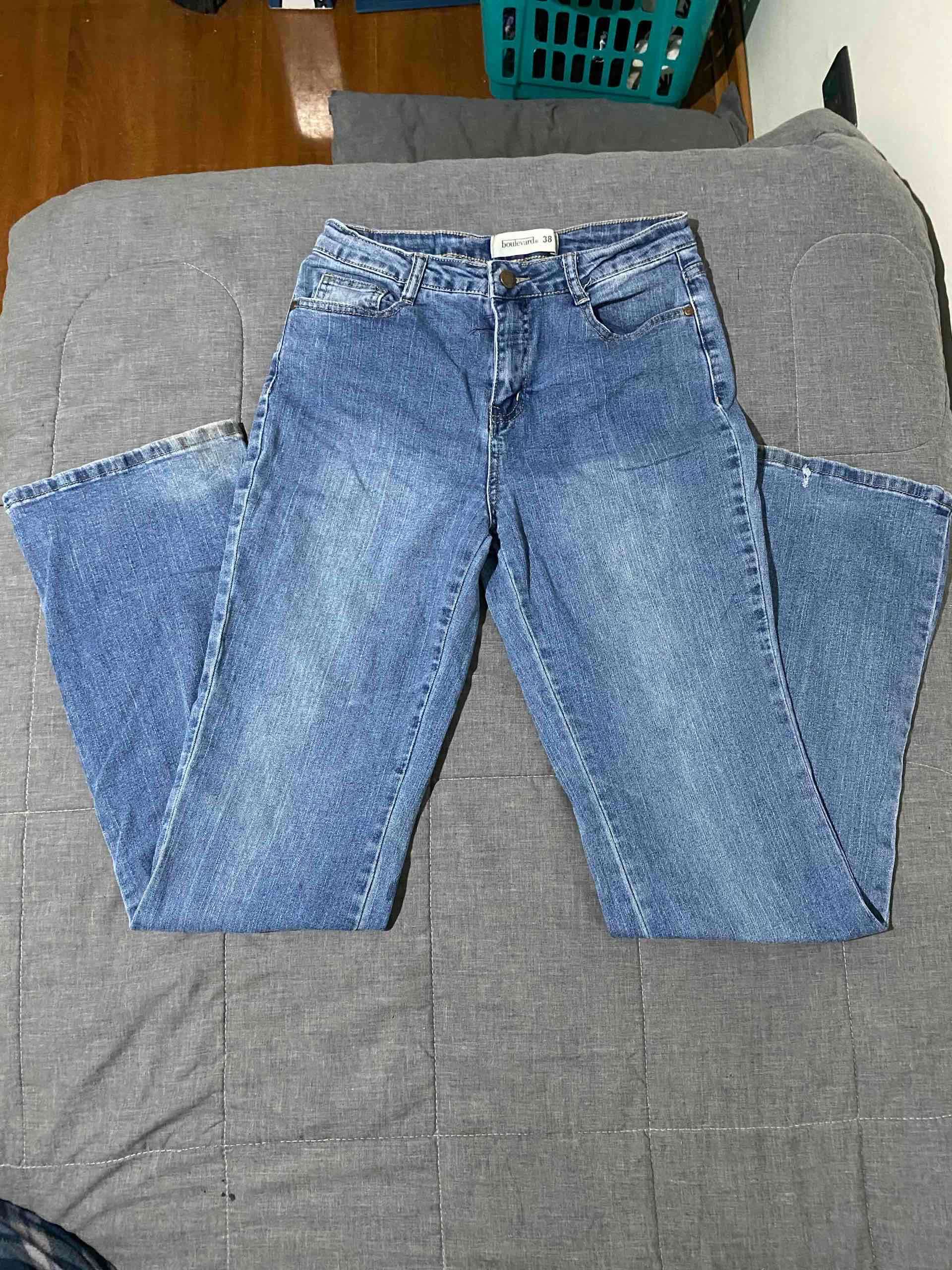 Jeans azul claro - miniatura 1