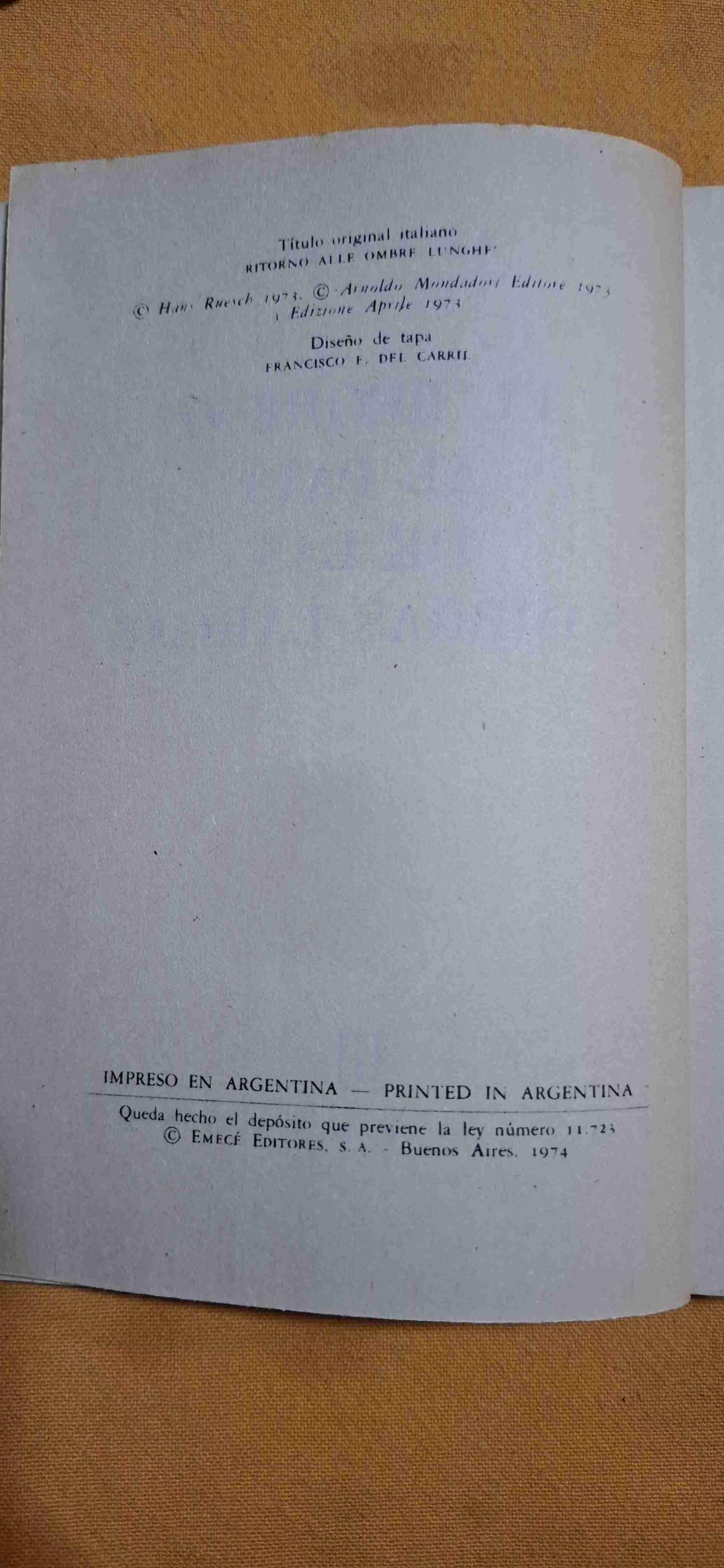 Libro 'El regreso al país de las sombras largas' - miniatura 3