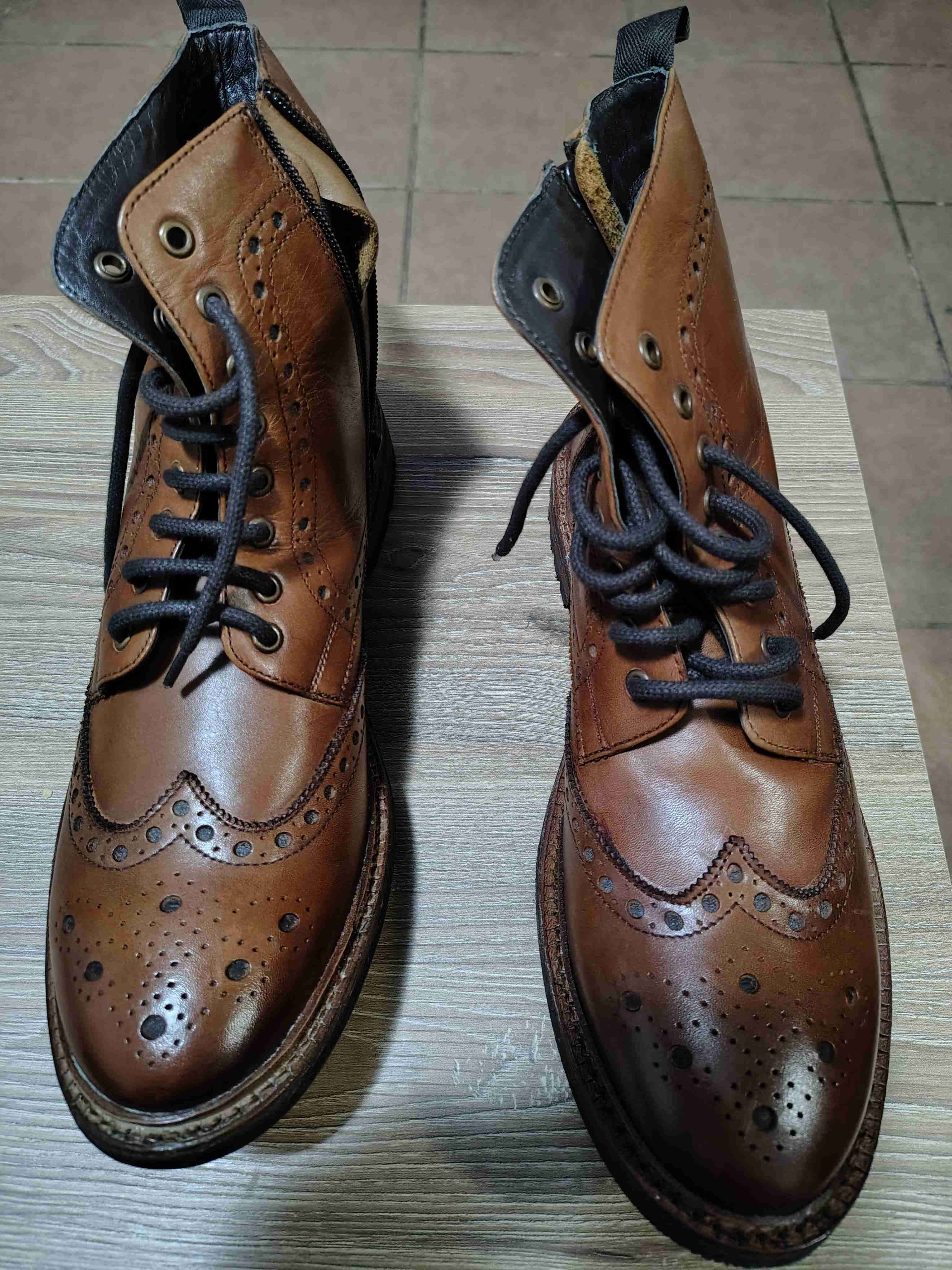 Botines de cuero marrón Hush Puppies - miniatura 1