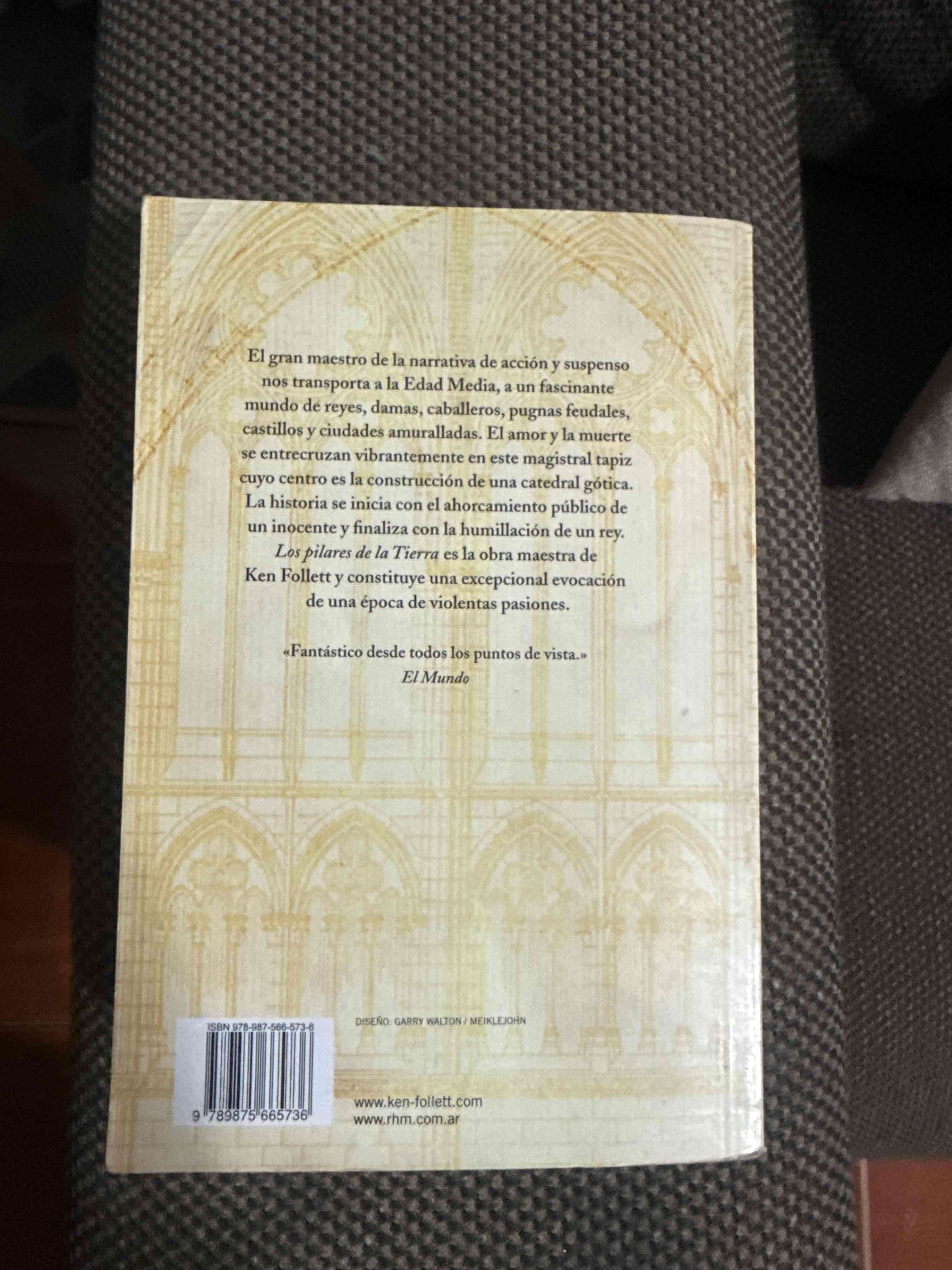 Libro 'Los Pilares de la Tierra' - miniatura 2