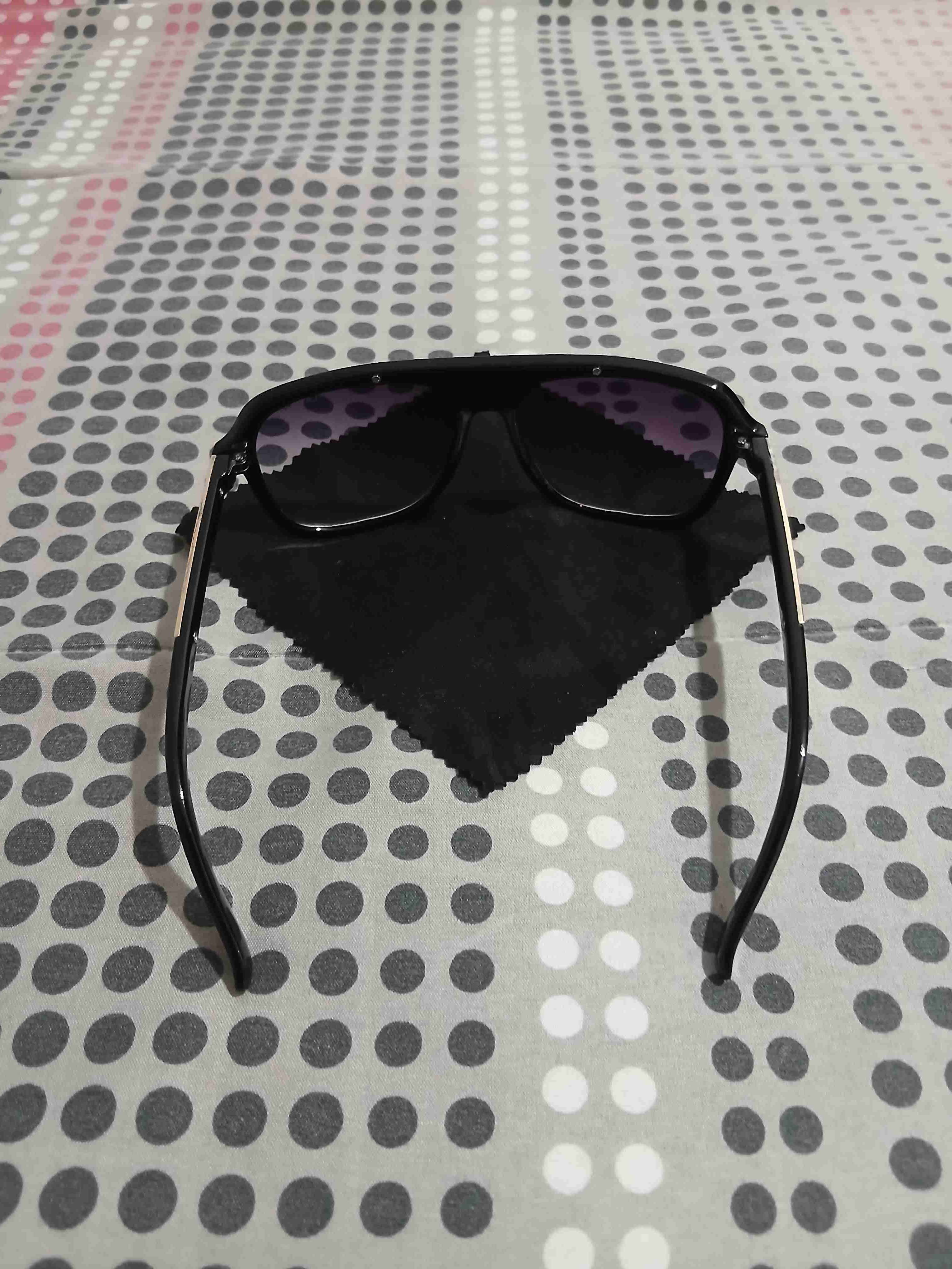 Gafas de sol Lacoste - miniatura 3