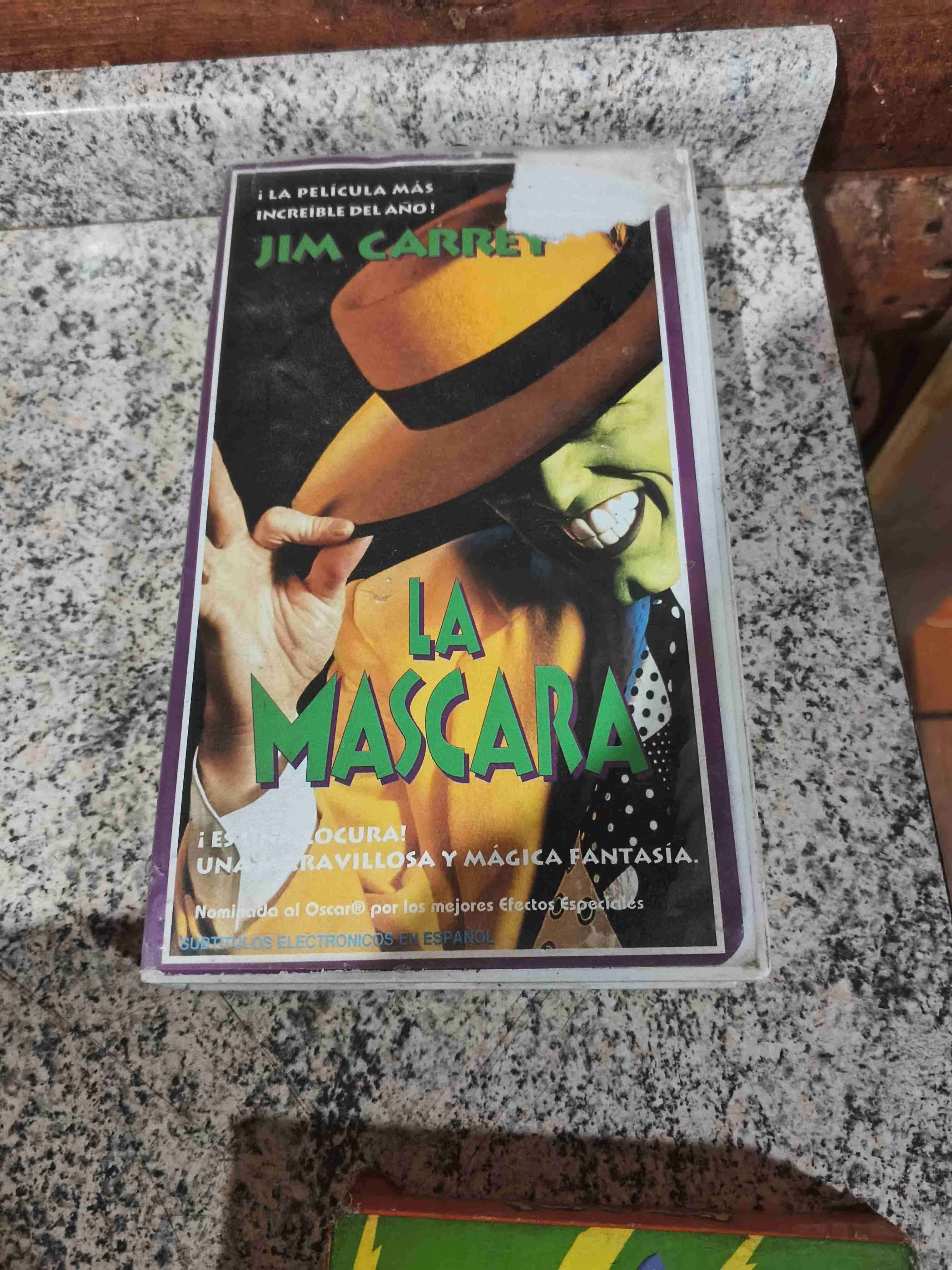 VHS Space Jam y la mascara en español - miniatura 2