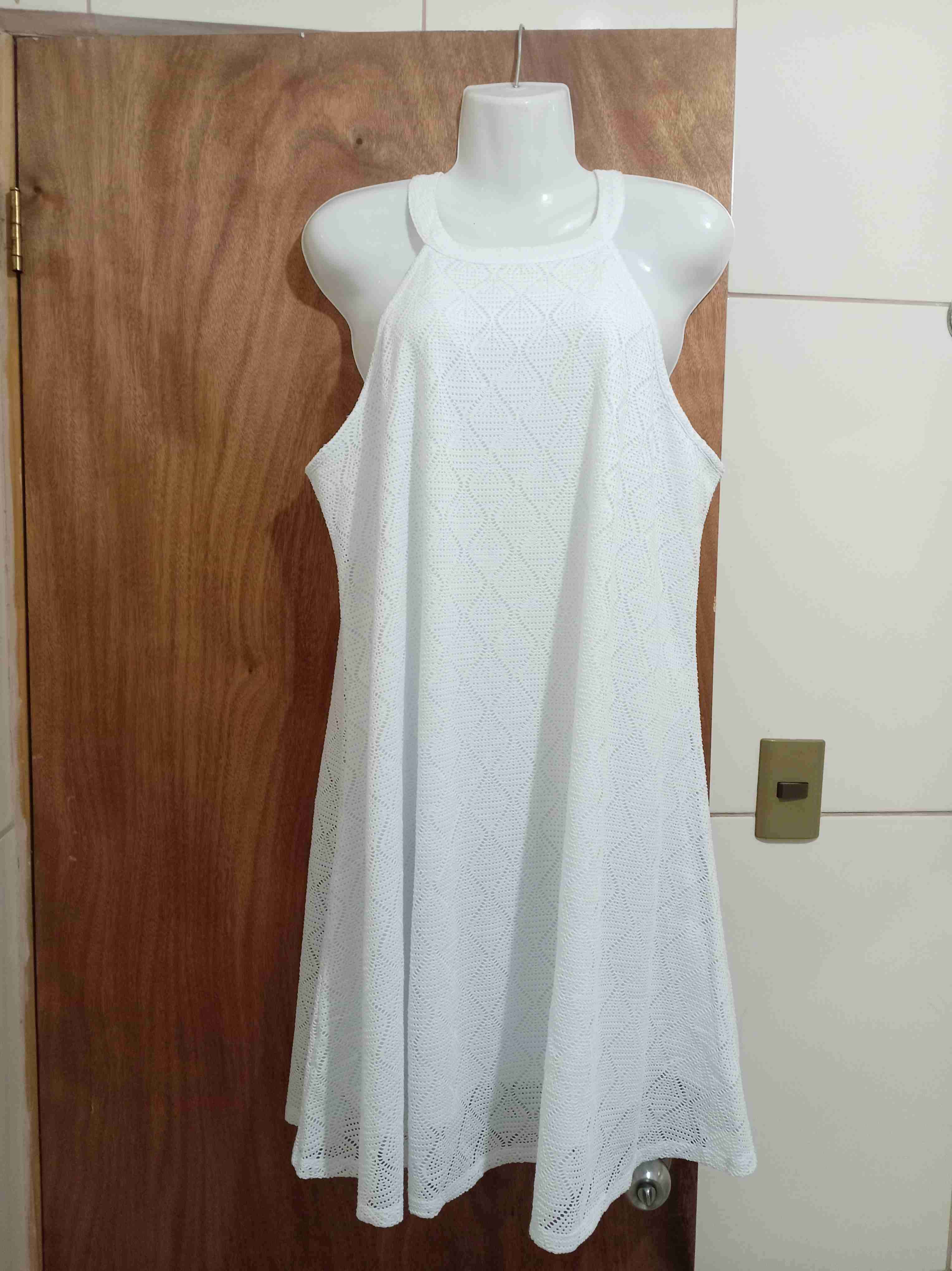 Vestido blanco sin mangas - miniatura 1