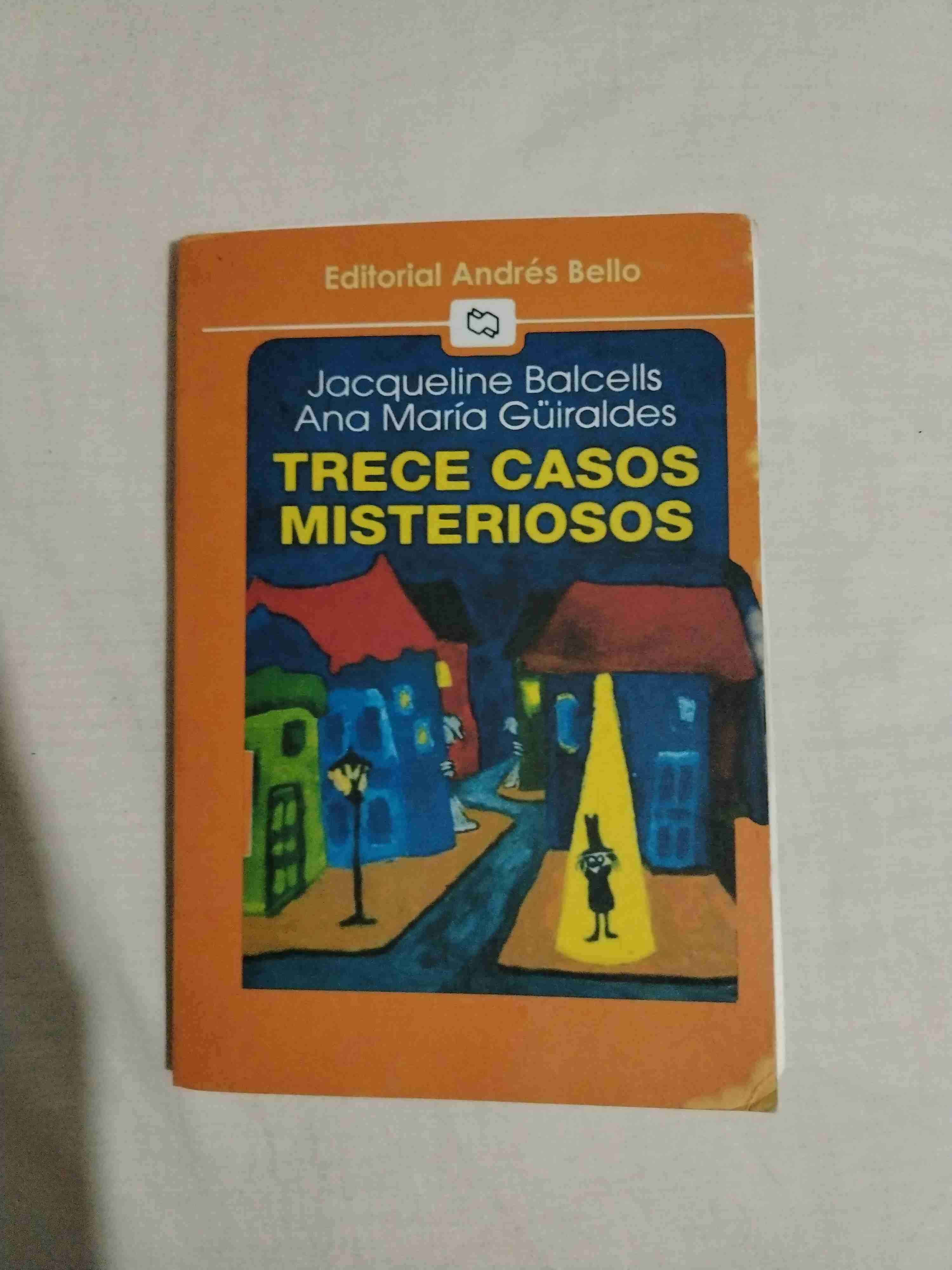 Libro Trece Casos Misteriosos
