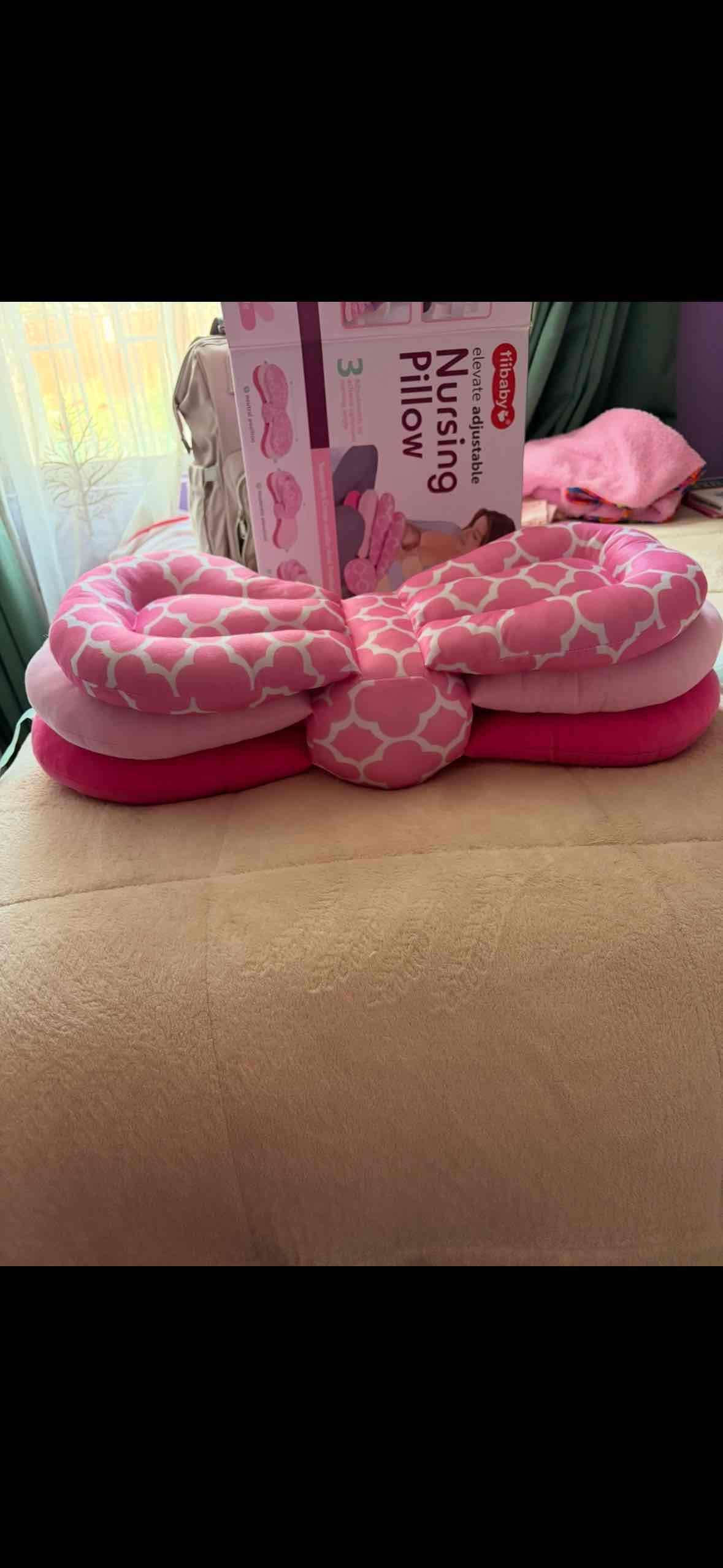 Cojín de lactancia ajustable - miniatura 2