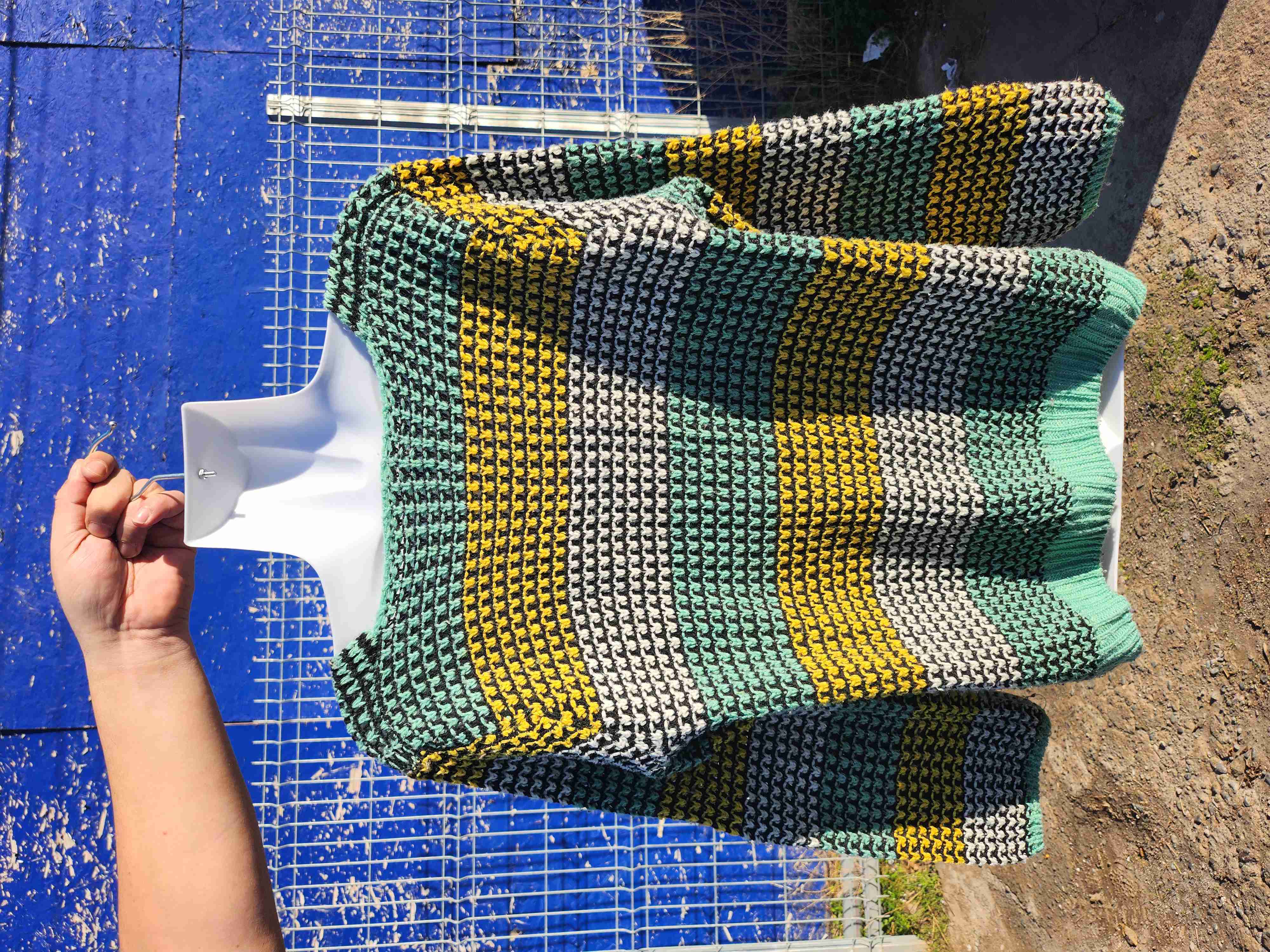 Cardigan tejido a rayas colorido - miniatura 2