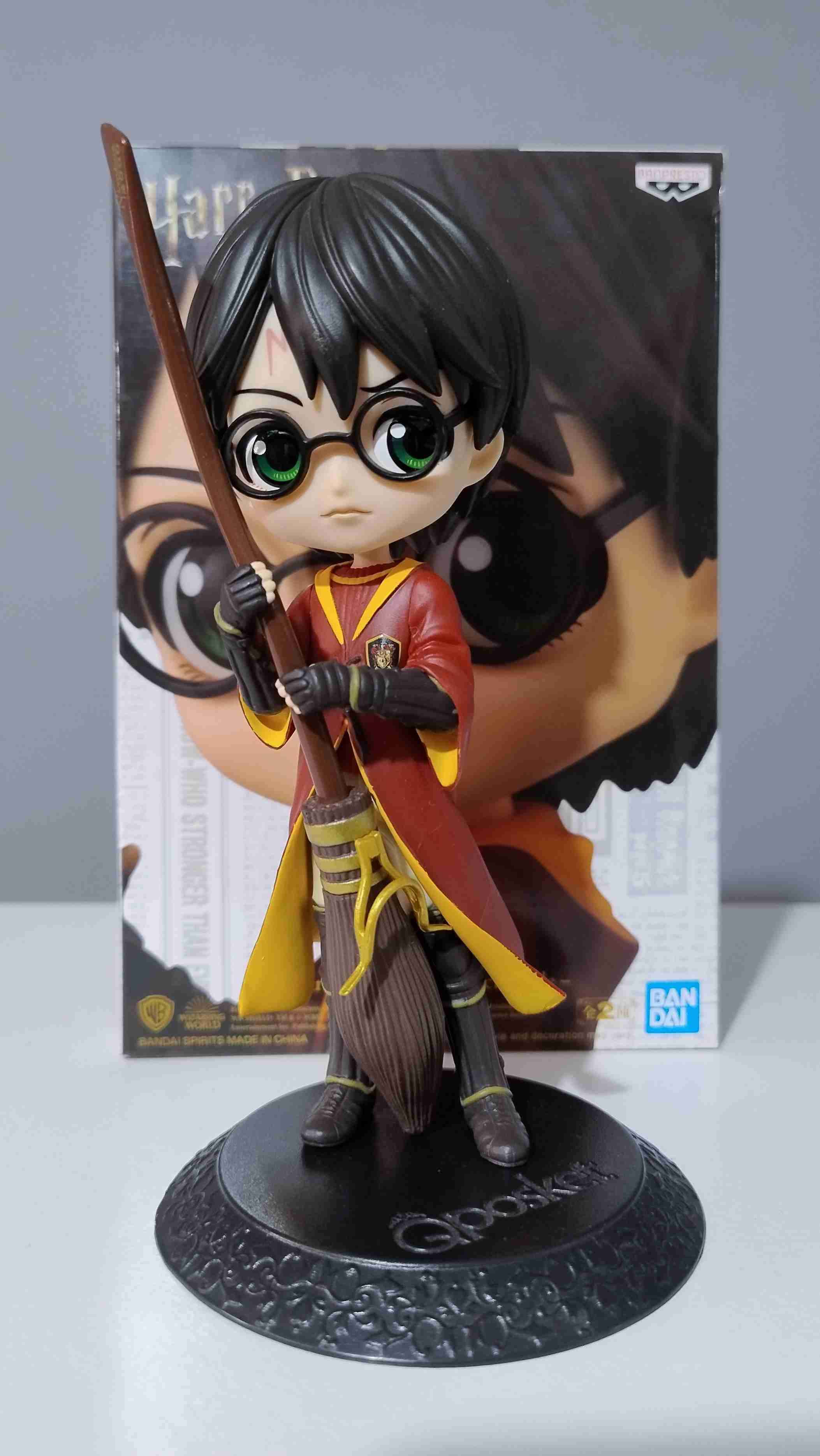 Figura Original Q Posket Harry Potter Quidditch - miniatura 1