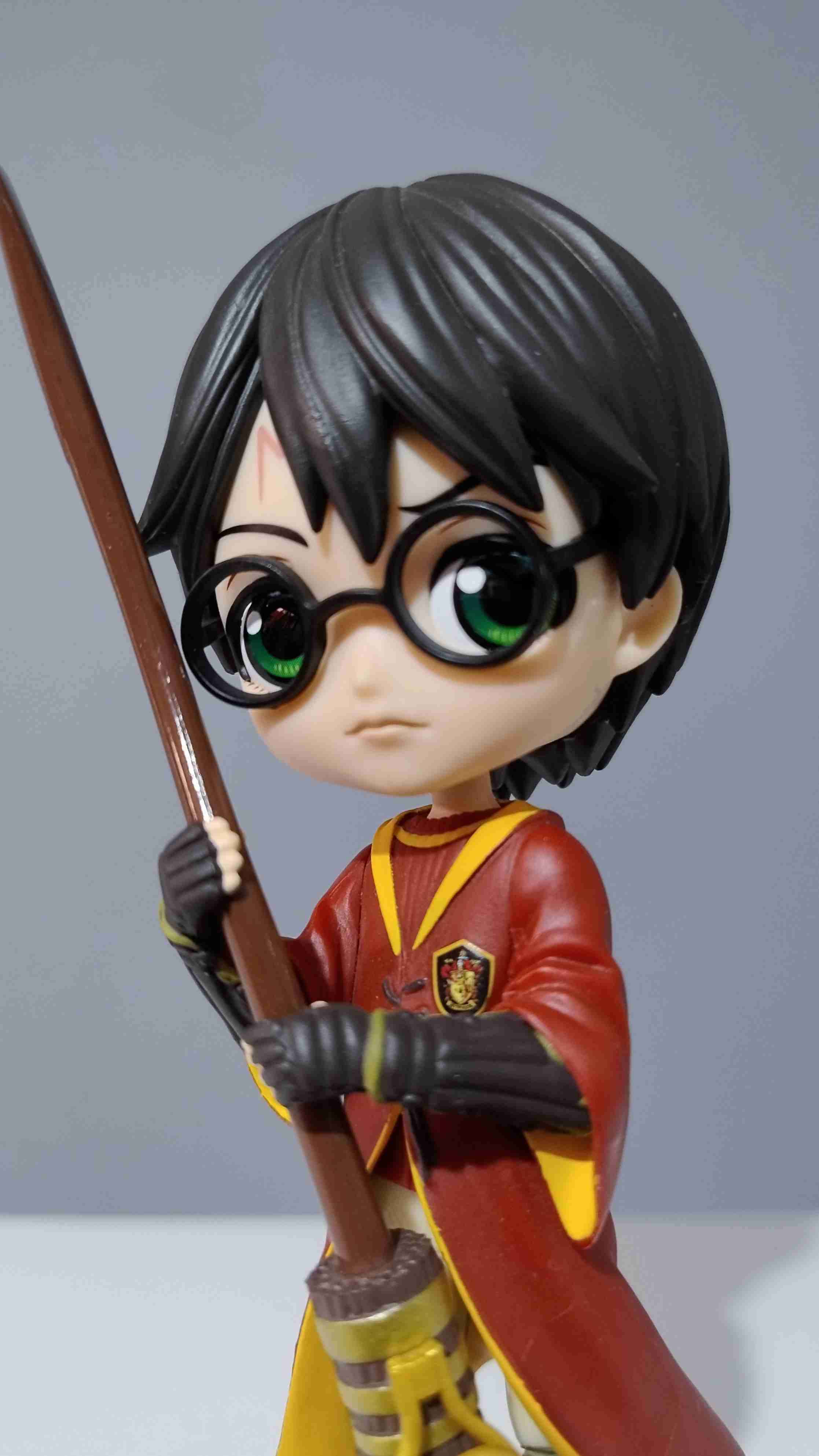 Figura Original Q Posket Harry Potter Quidditch - miniatura 2