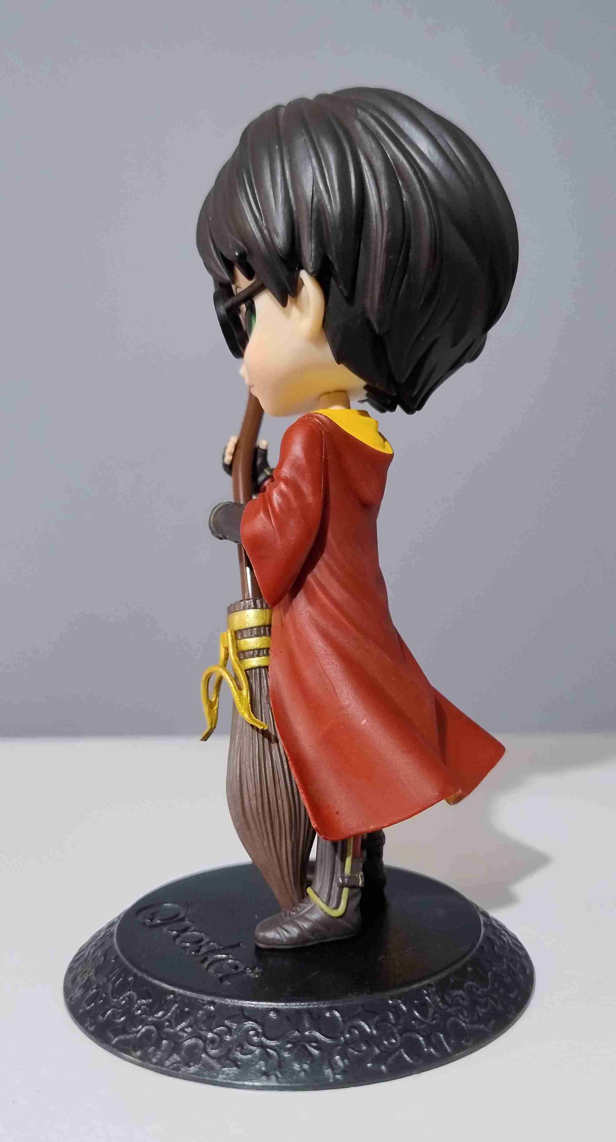 Figura Original Q Posket Harry Potter Quidditch - miniatura 3