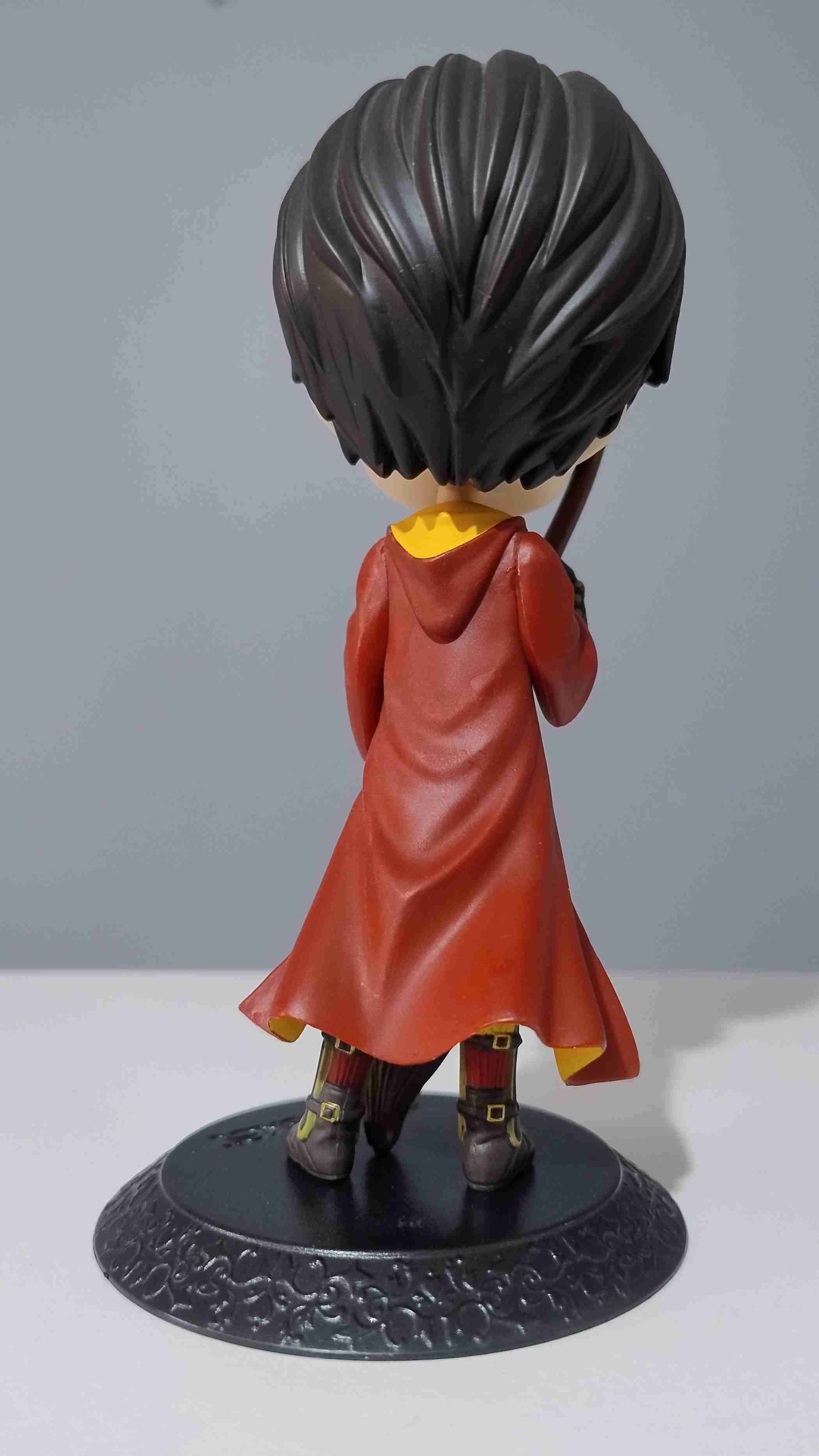 Figura Original Q Posket Harry Potter Quidditch - miniatura 4