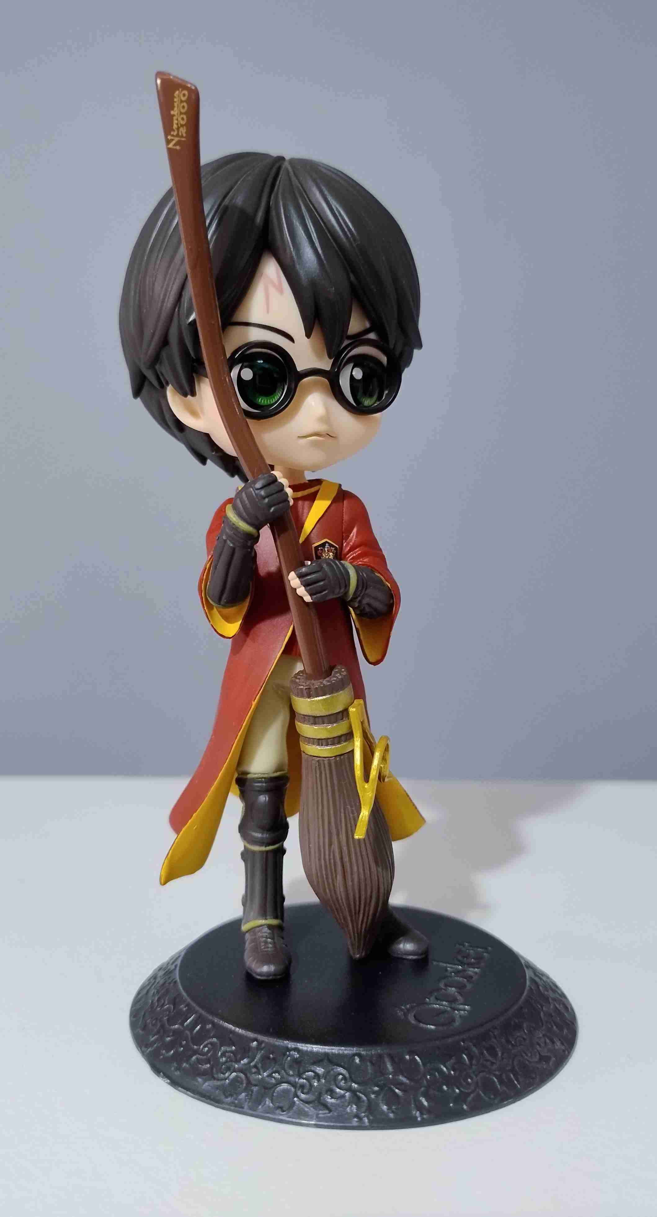 Figura Original Q Posket Harry Potter Quidditch - miniatura 5