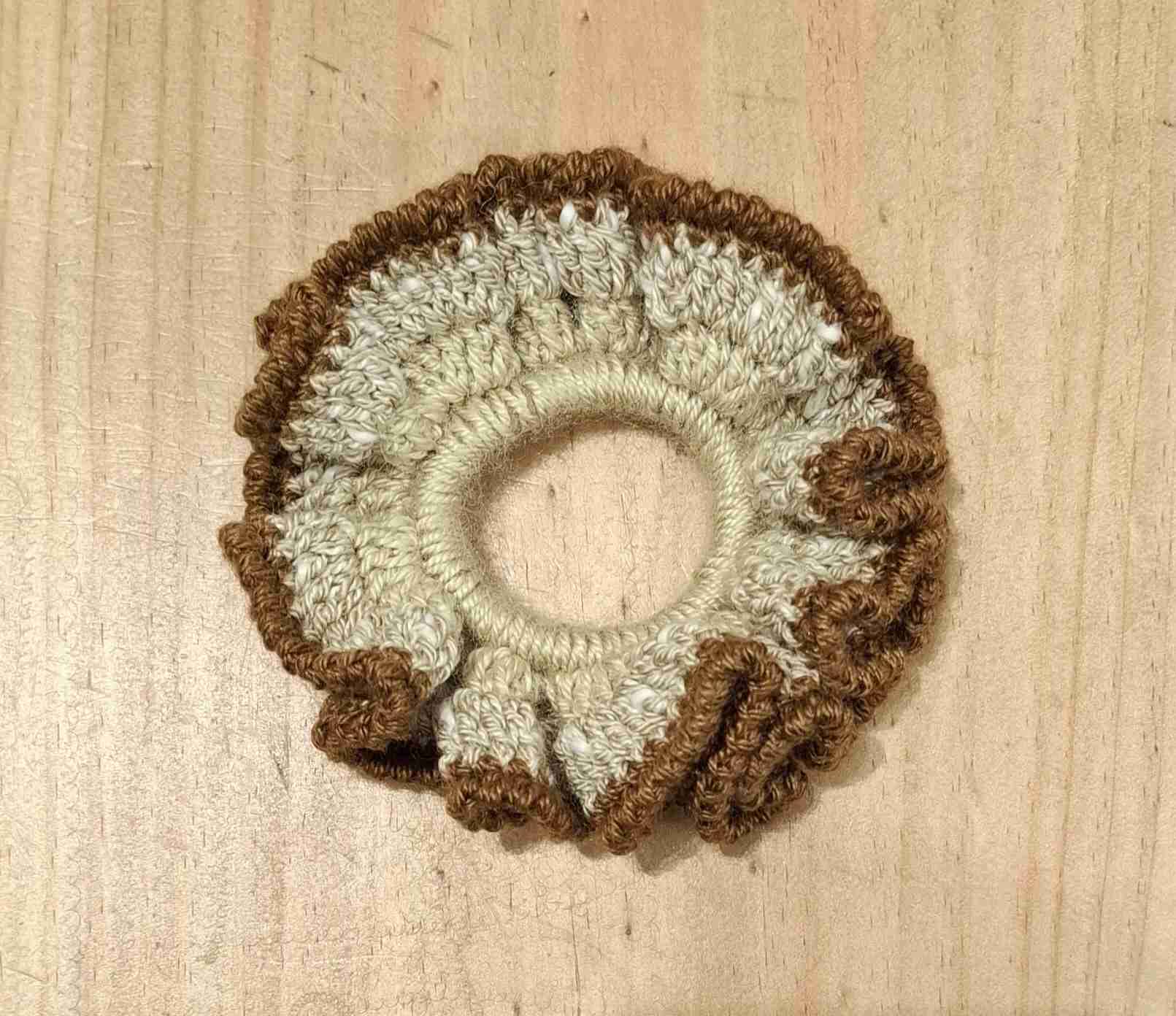 Coletero tejido café y beige - miniatura 2