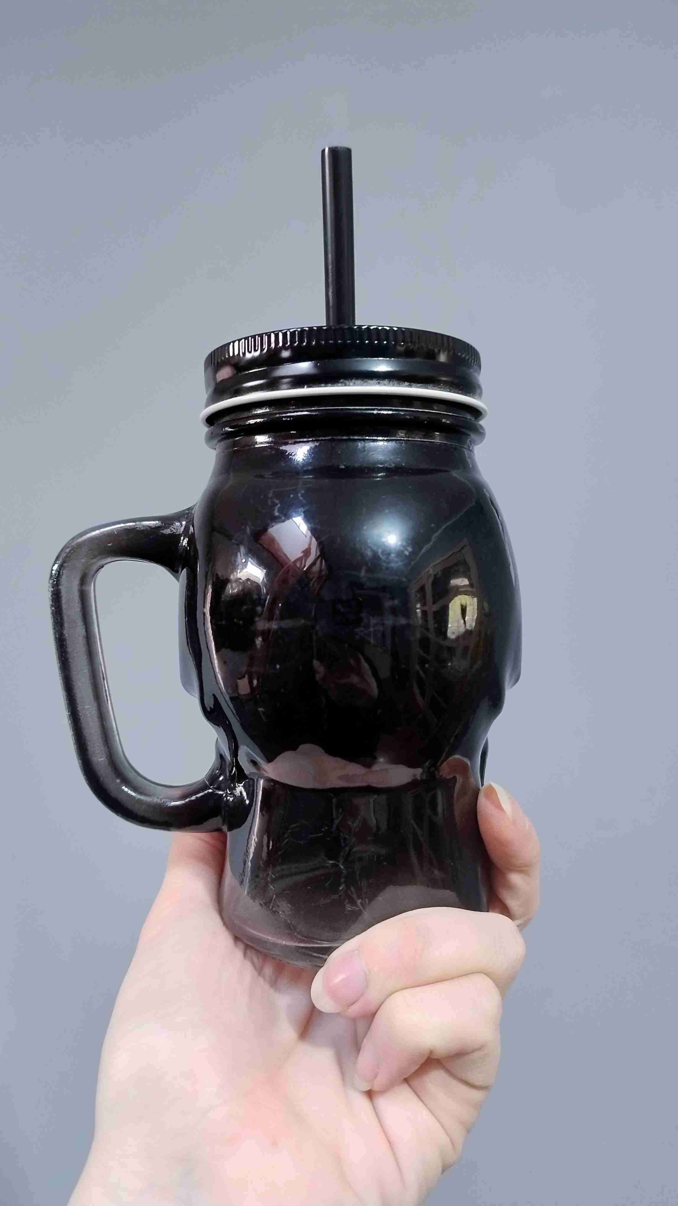 Vasos de calavera con bombillas - miniatura 3