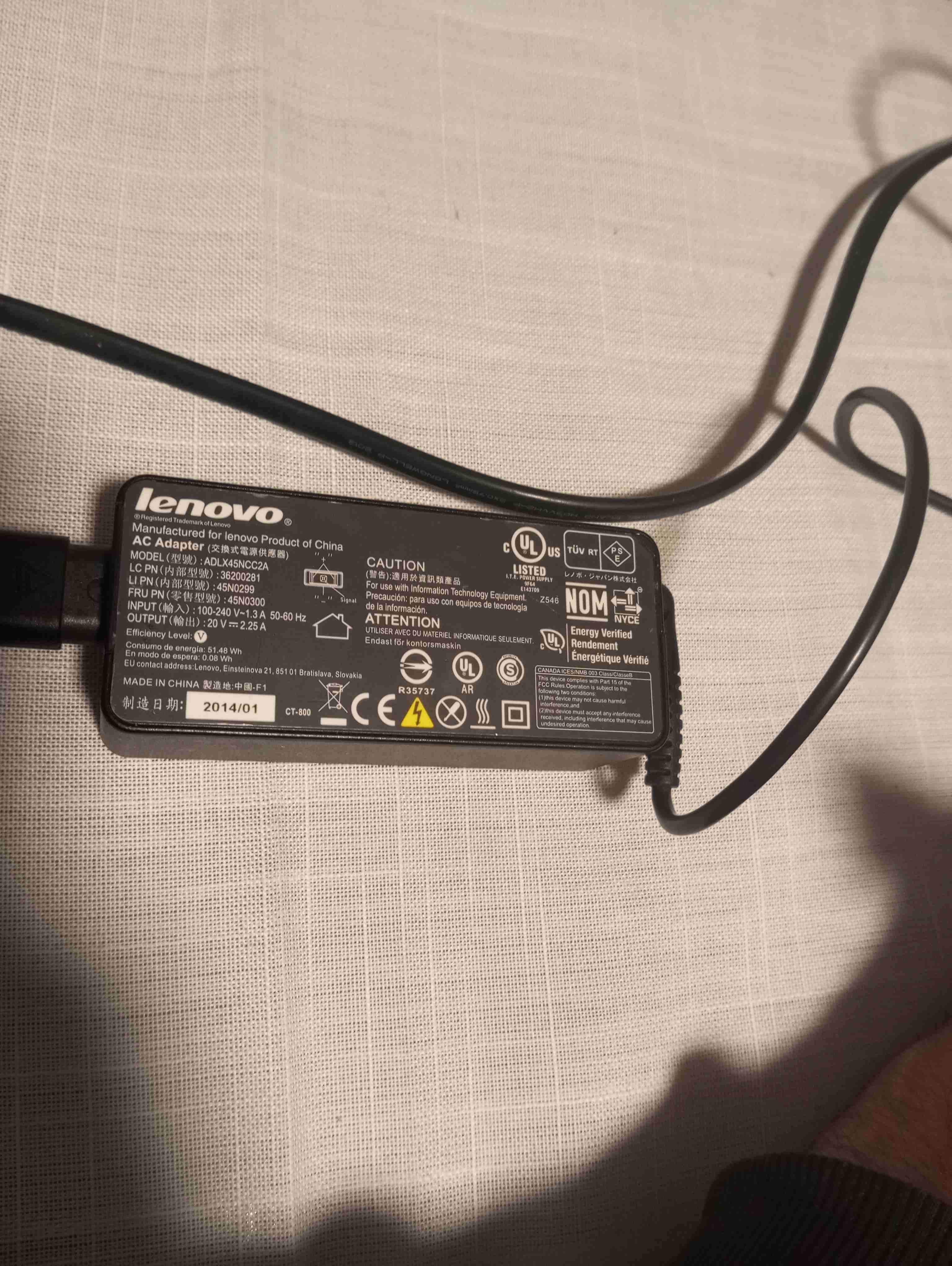 Cargador Original Lenovo 45W | Punta Rectangular - miniatura 2