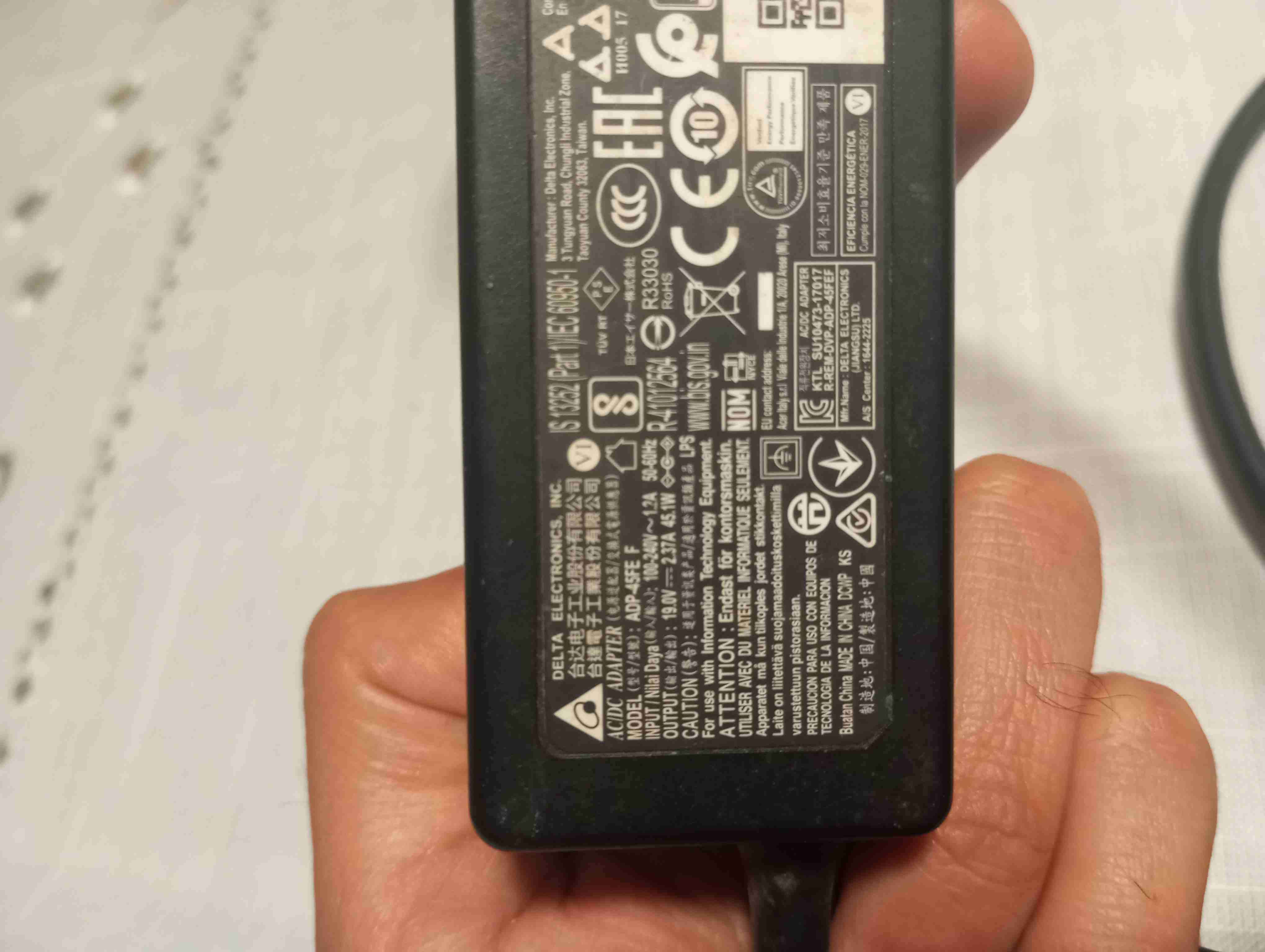 Cargador Original Acer 45W | 19V - 2.37A (Punta Fi - miniatura 2