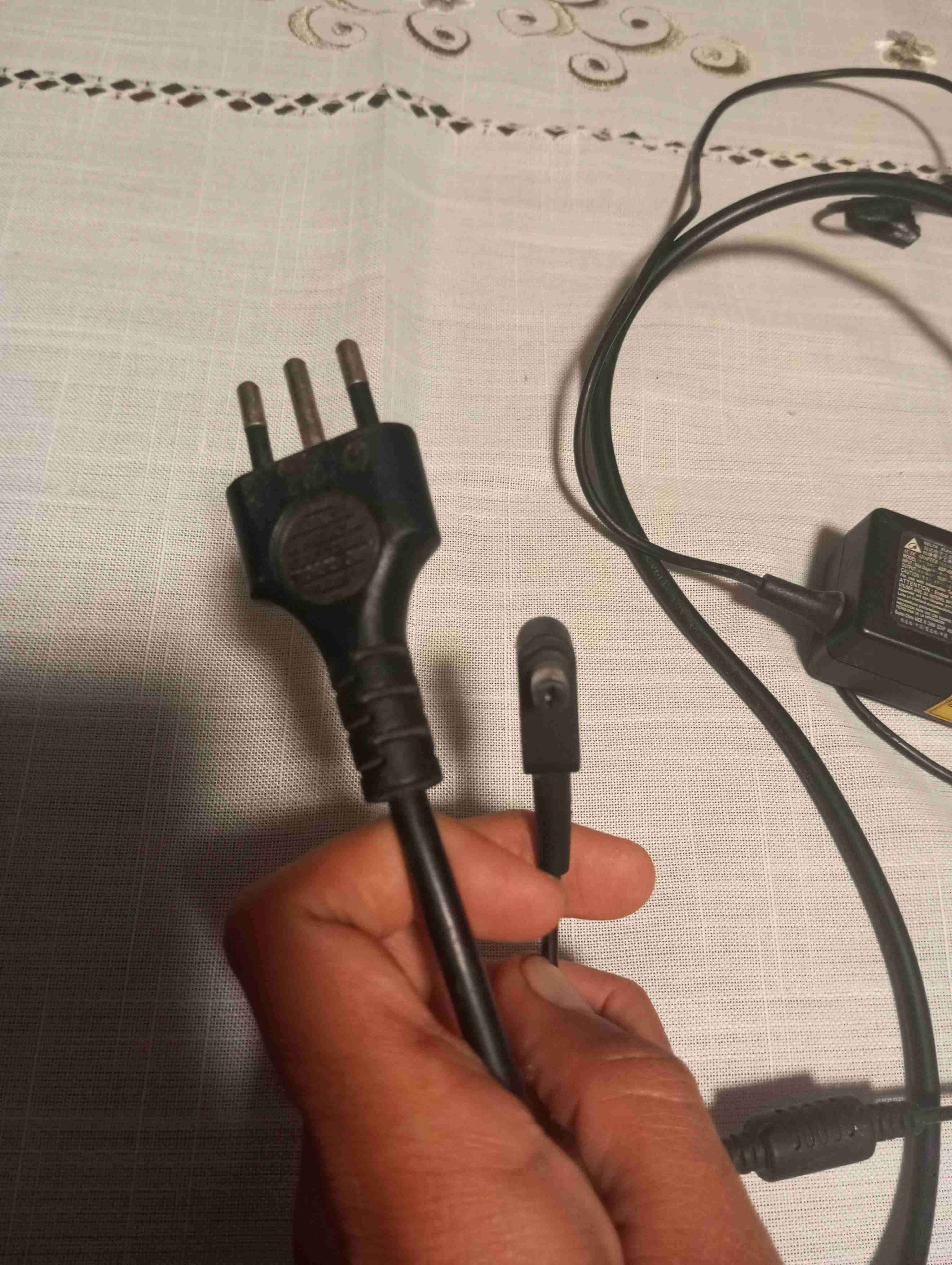 Cargador Original Acer 45W | 19V - 2.37A (Punta Fi - miniatura 3