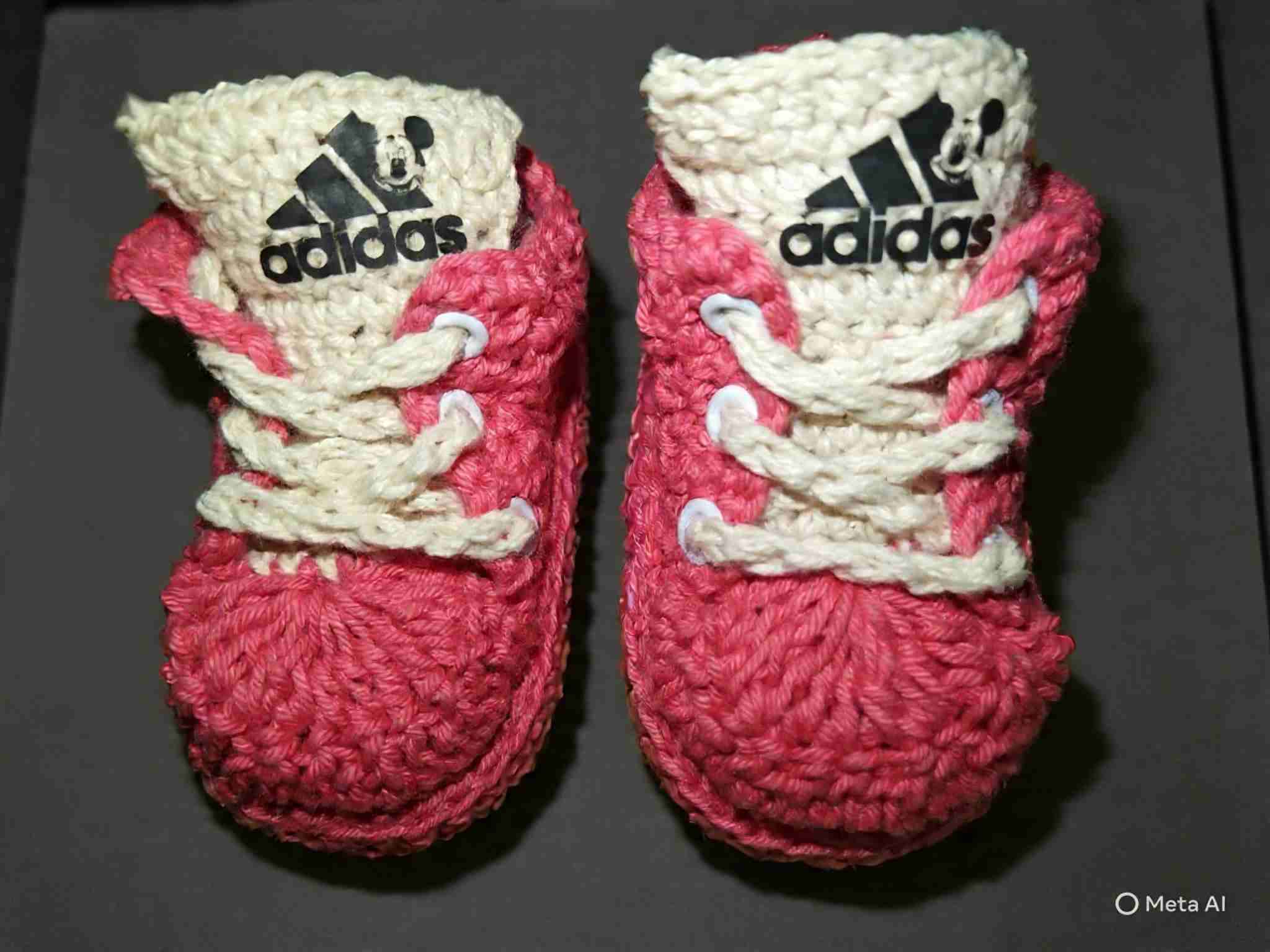 Zapatitos tejidos Adidas bebé - miniatura 1